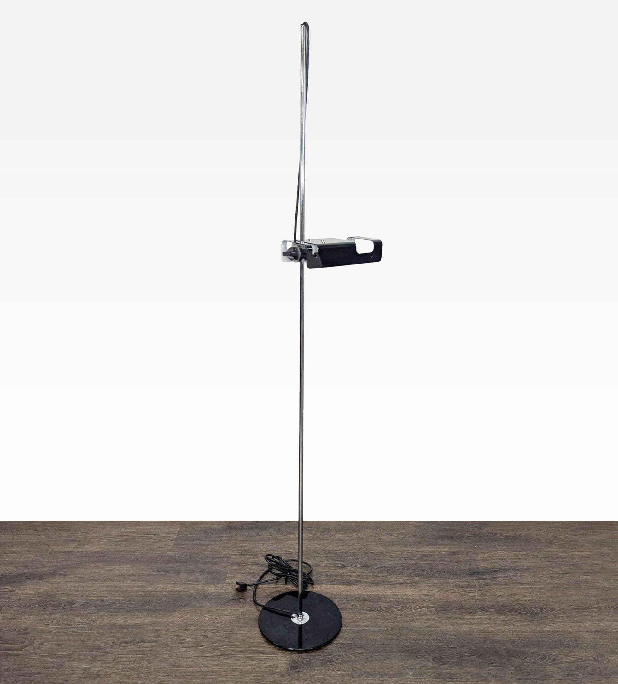 Joe Colombo for Oluce Vintage Chrome and Black Floor Lamp - Thumbnail 4