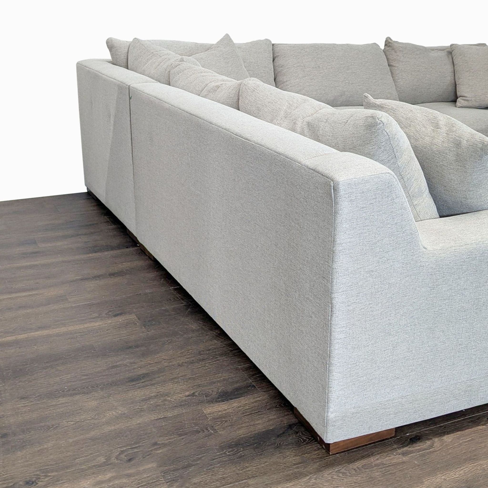 Living Spaces Everett II Modern L-Shaped Sectional Sofa - Thumbnail 7