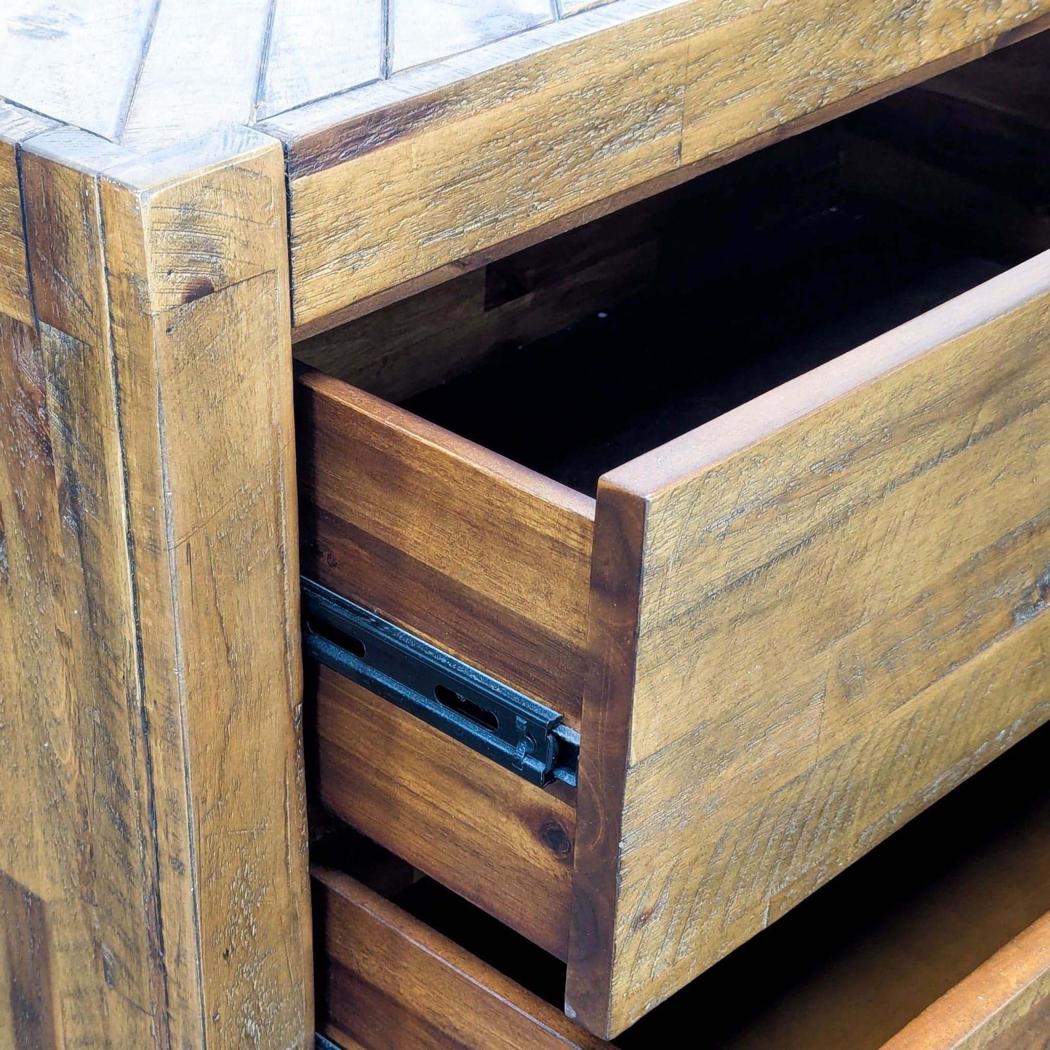 Magnussen River Ridge Rustic 6-Drawer Dresser with Metal Handles - Thumbnail 10