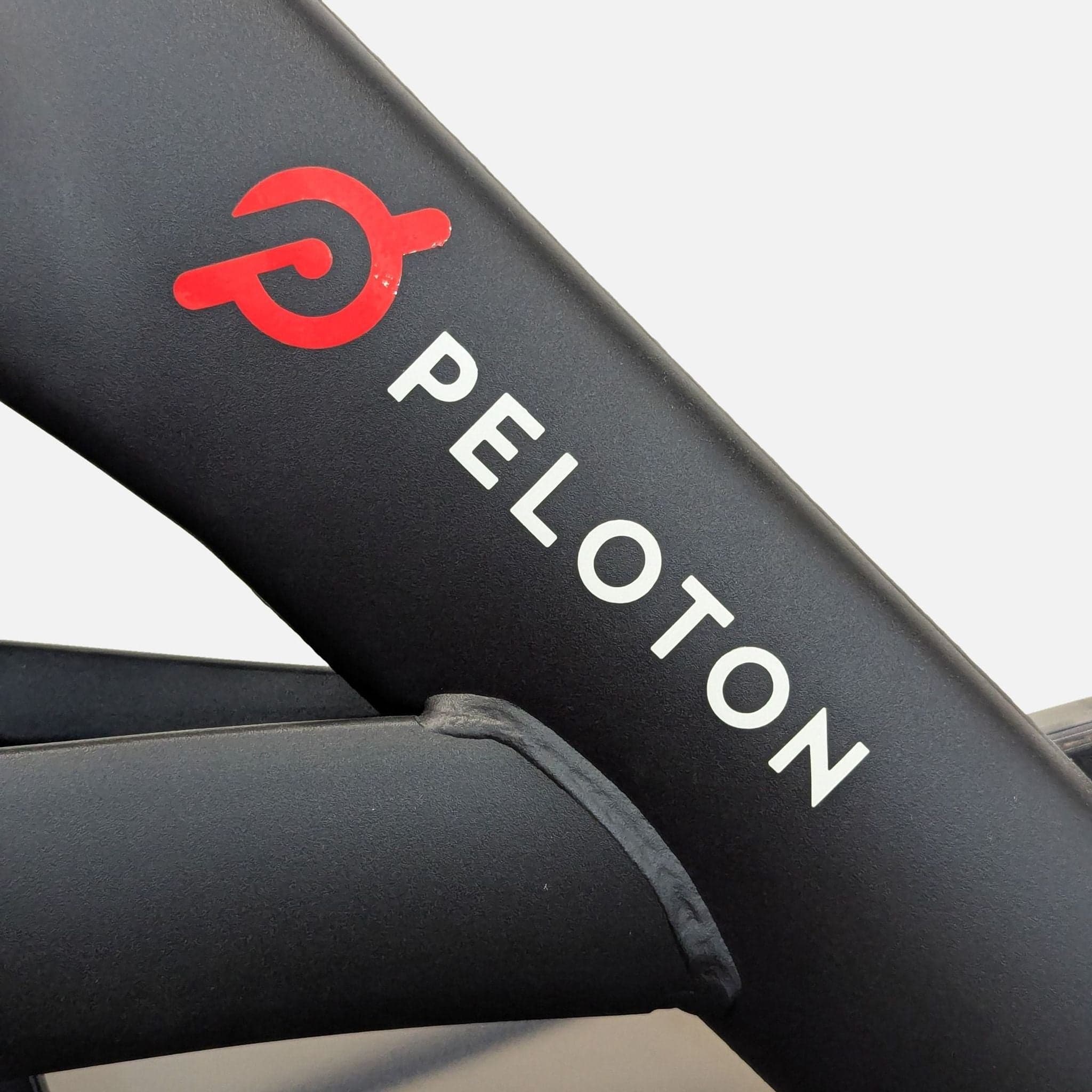 Peloton Bike with Large Display - Premium Indoor Cycling Exercise Equipment - Thumbnail 10