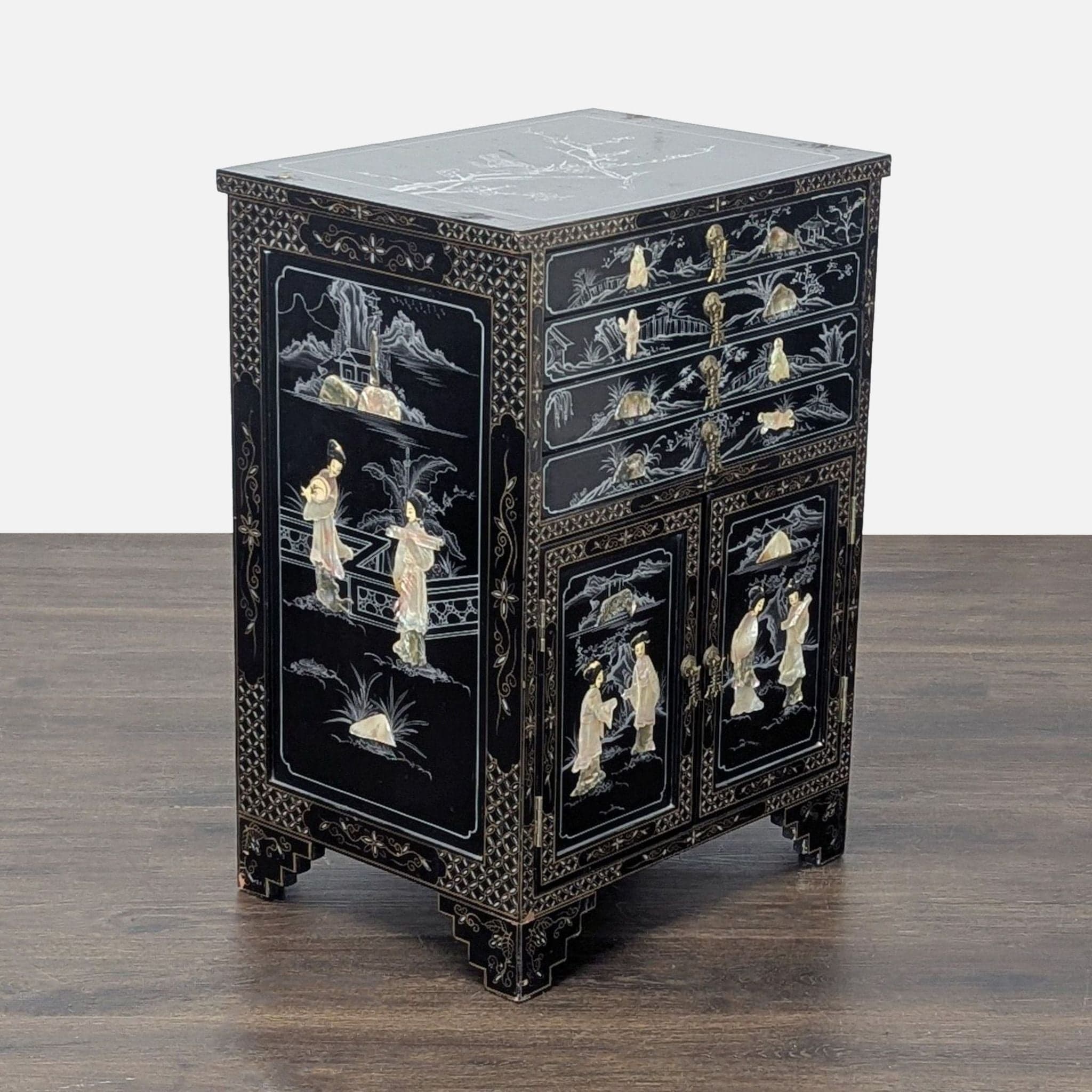 Vintage Lacquered Chinese Cabinet - Thumbnail 3