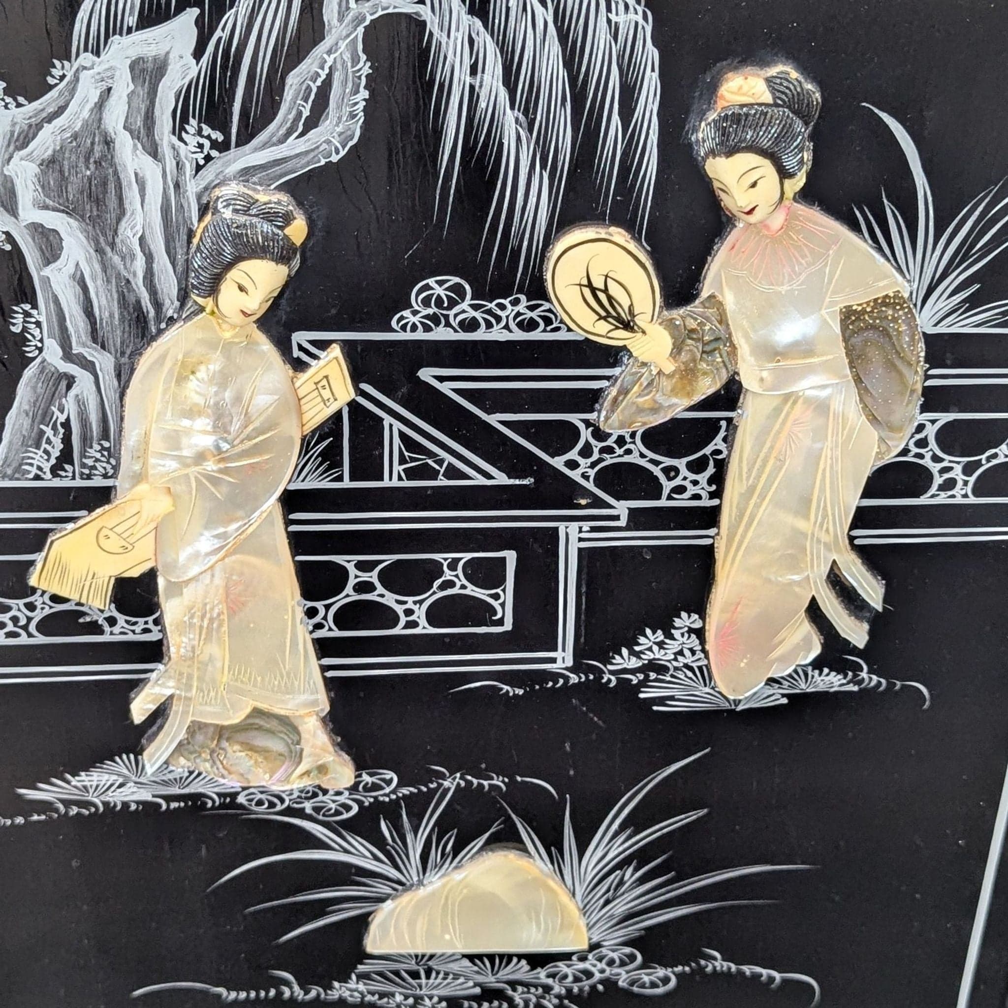 Vintage Lacquered Chinese Cabinet - Thumbnail 8