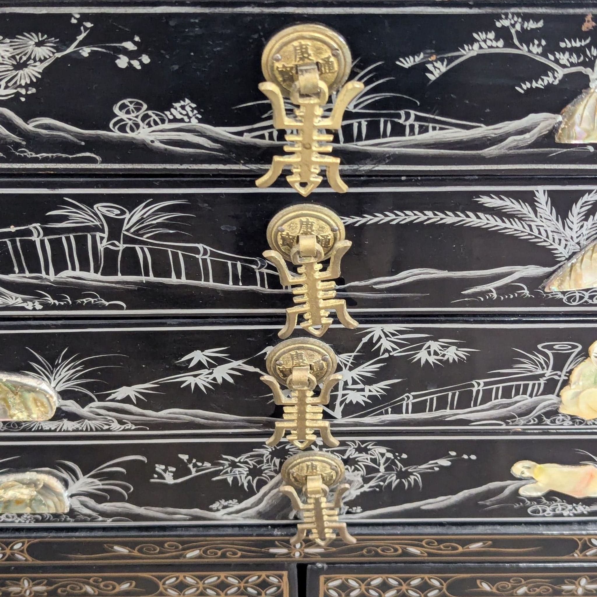 Vintage Lacquered Chinese Cabinet - Thumbnail 10