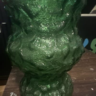 Green Textured Art Glass Vase Decorative Abstract Pattern Glossy Finish - Thumbnail 3