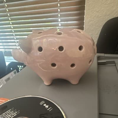 Pink Ceramic Pig. Used for fragrance. - Thumbnail 2