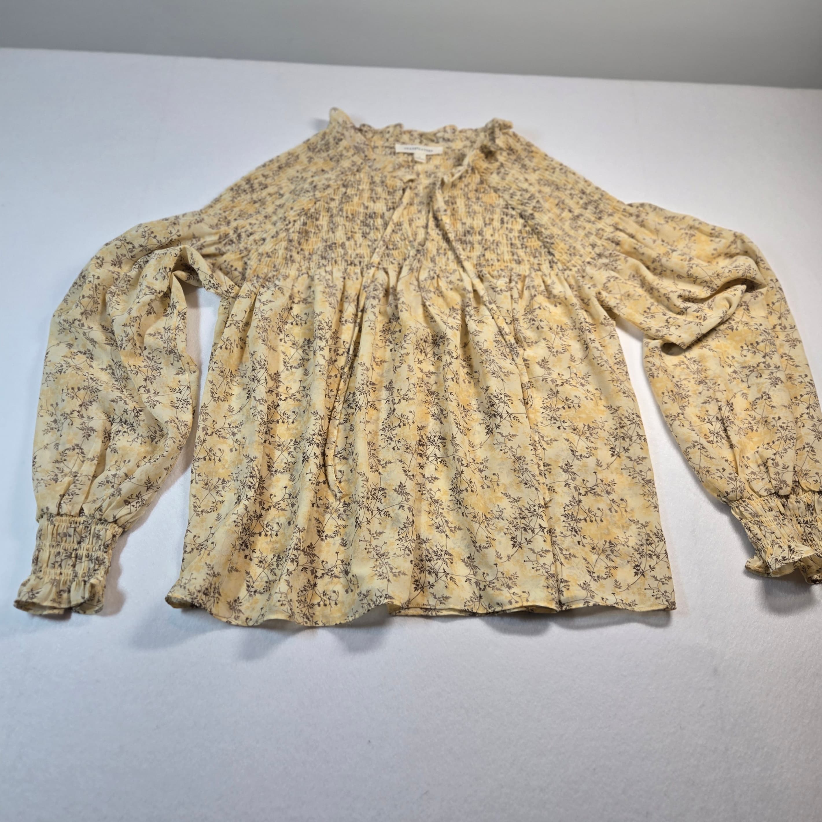 Floral Smocked Long Sleeve Blouse Size S - Thumbnail 9