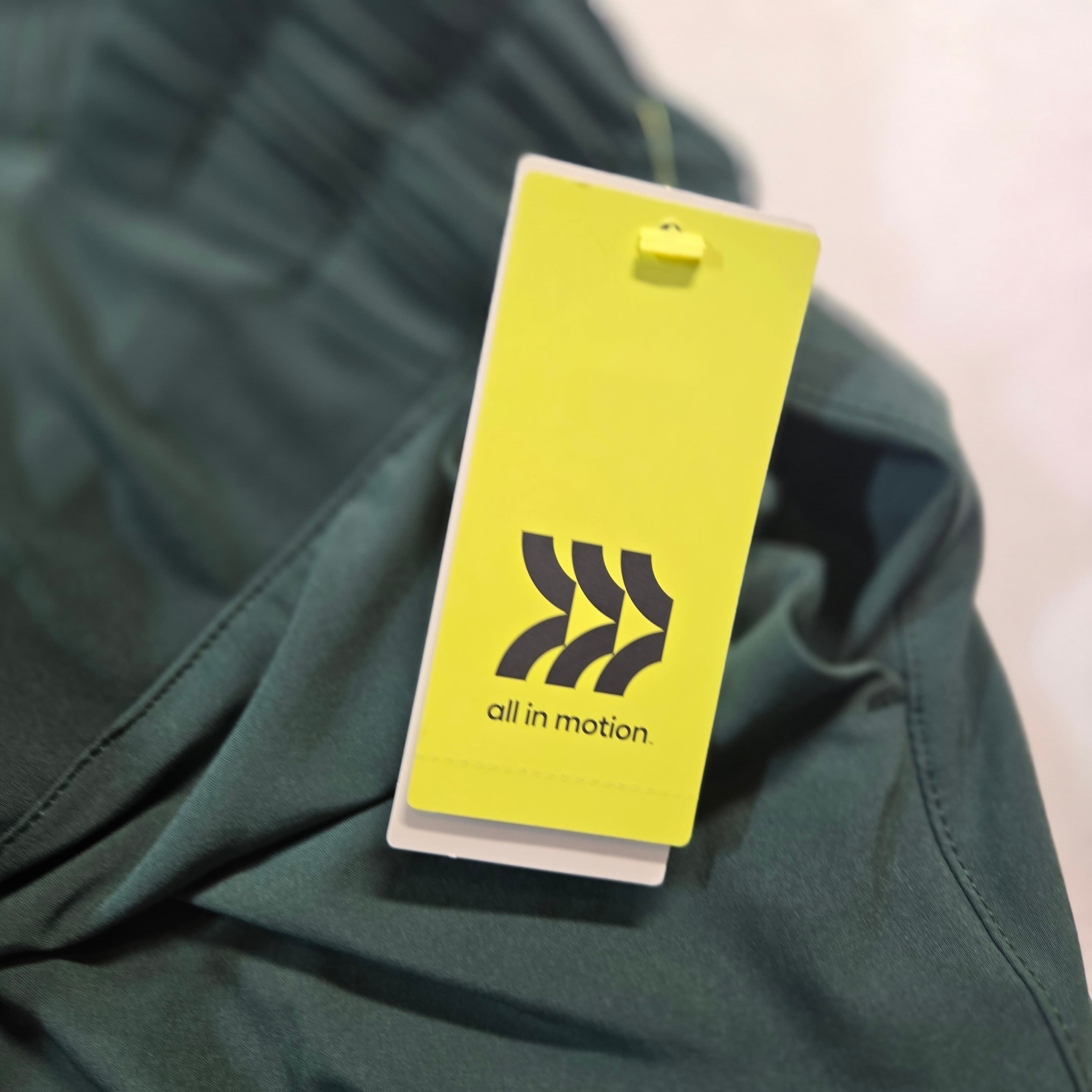 All In Motion Cargo Jogger Pants with Elastic Waistband Size S NWT - Thumbnail 9