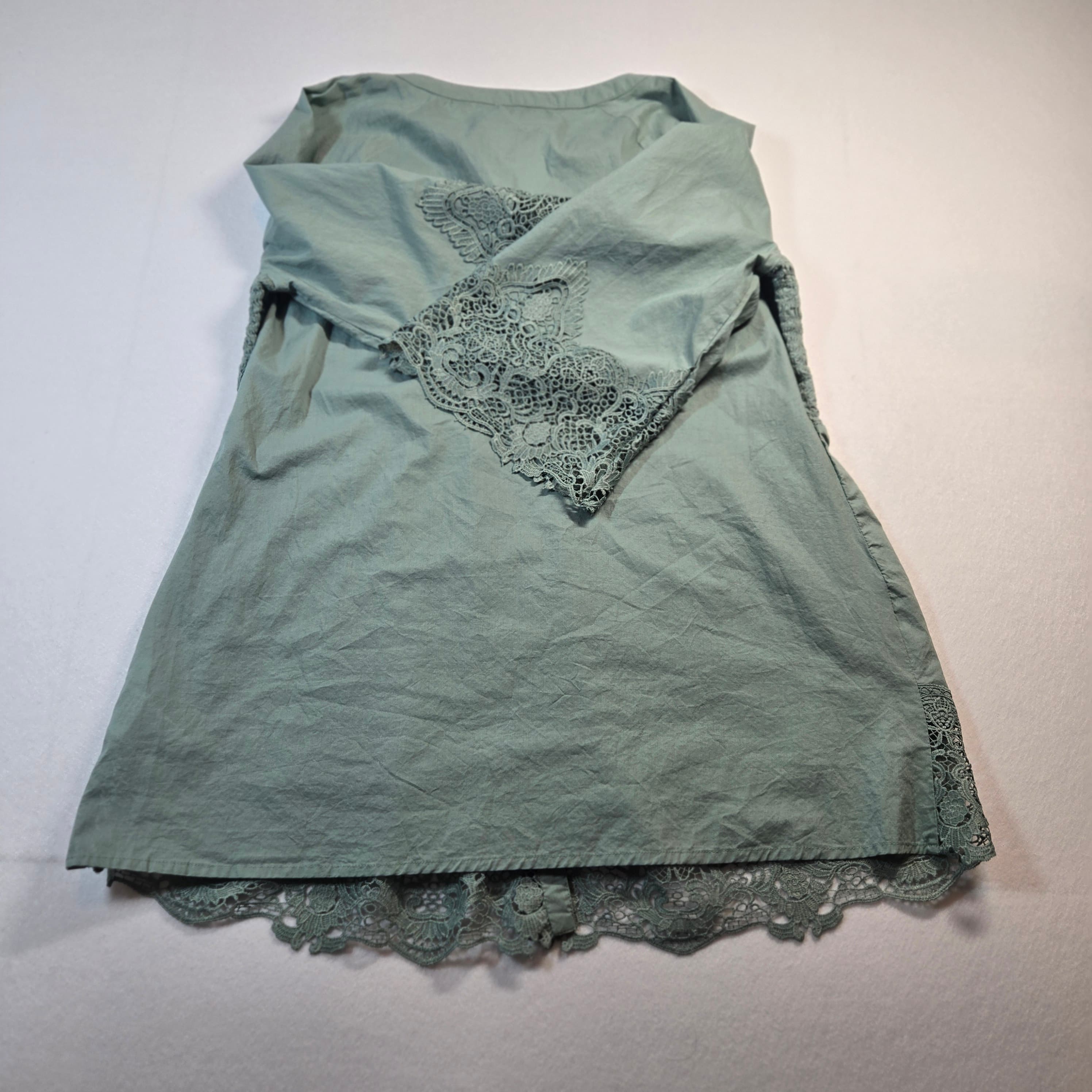 Women's Lace Trim Tunic Top Size 8 - Thumbnail 3