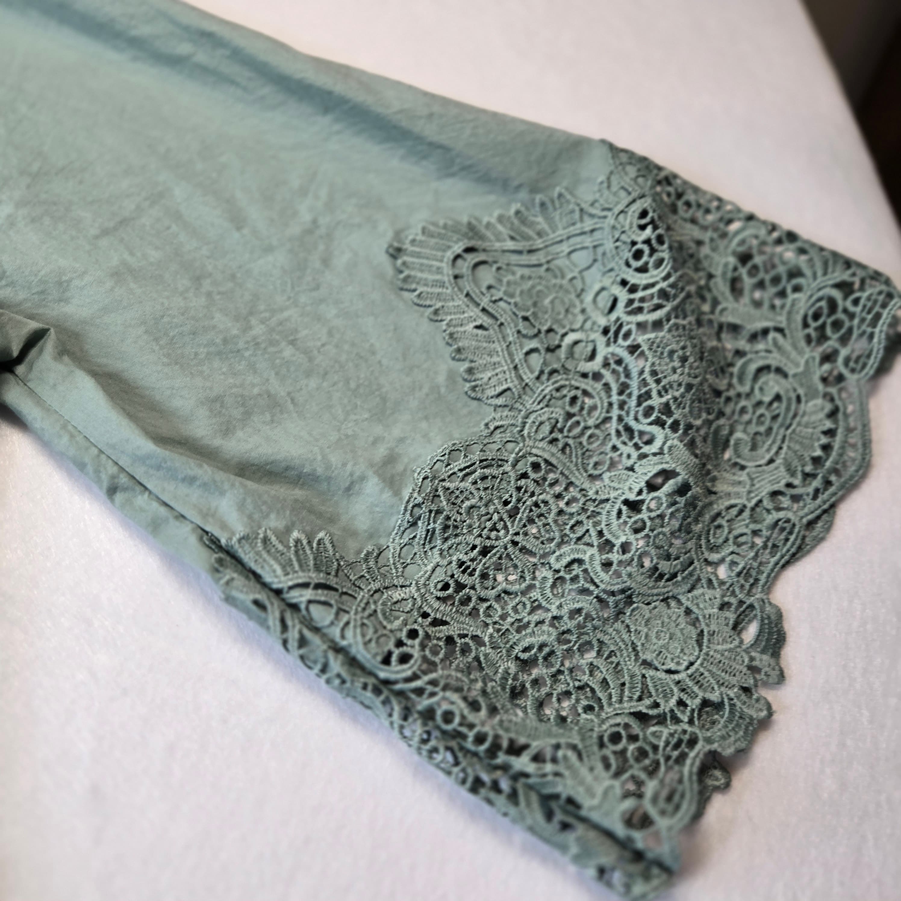 Women's Lace Trim Tunic Top Size 8 - Thumbnail 7