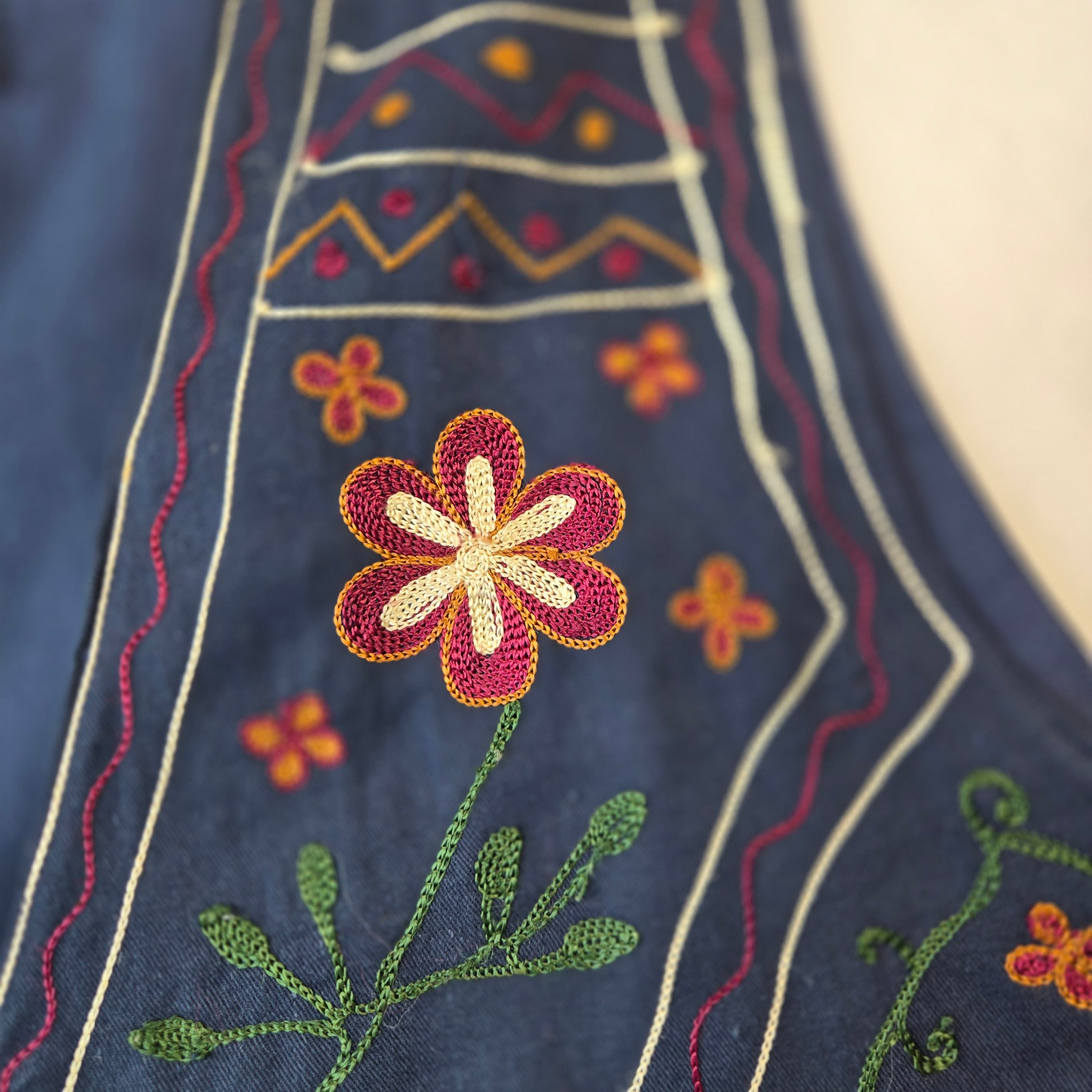 Solutions Embroidered Vest Size L 100% Cotton - Thumbnail 7