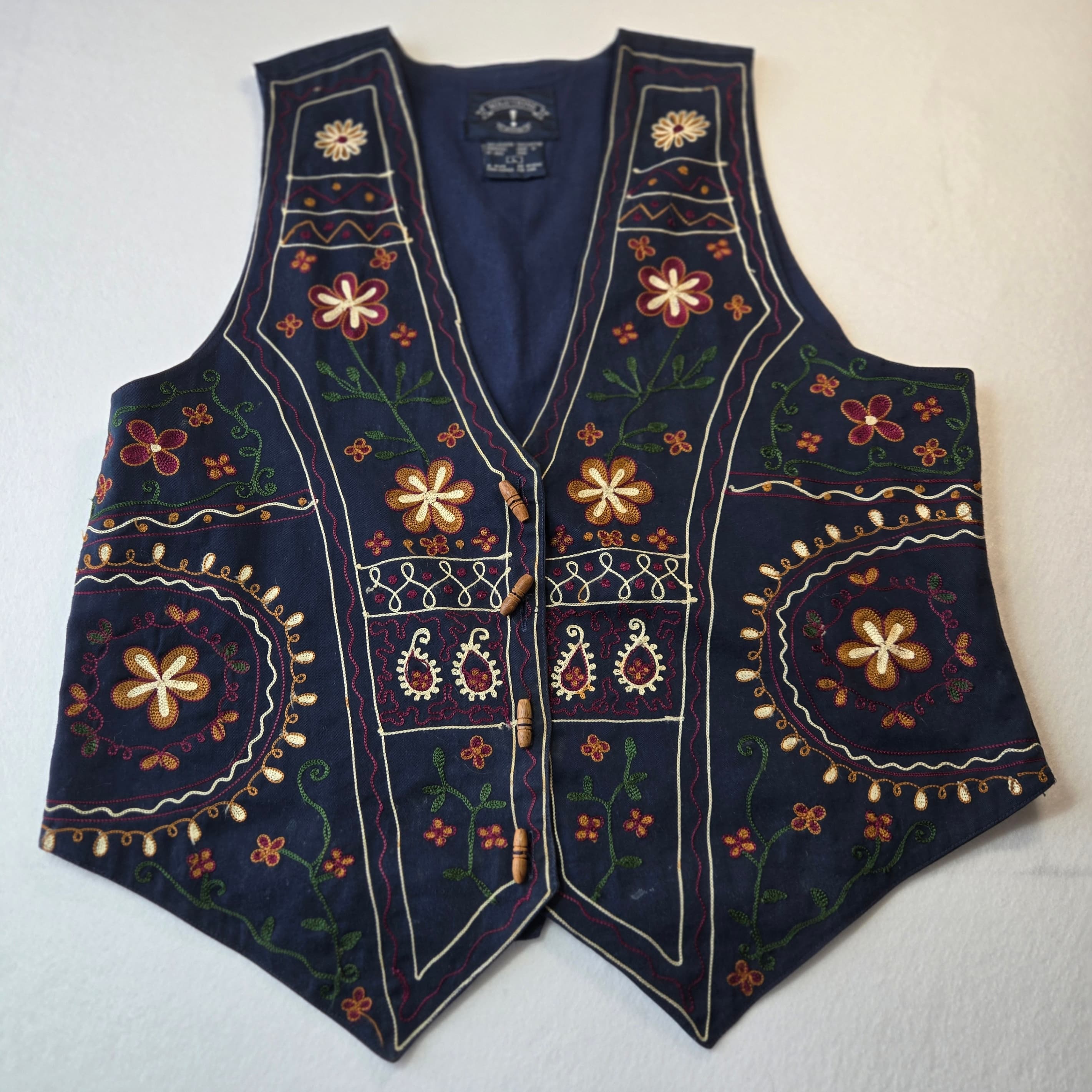 Solutions Embroidered Vest Size L 100% Cotton