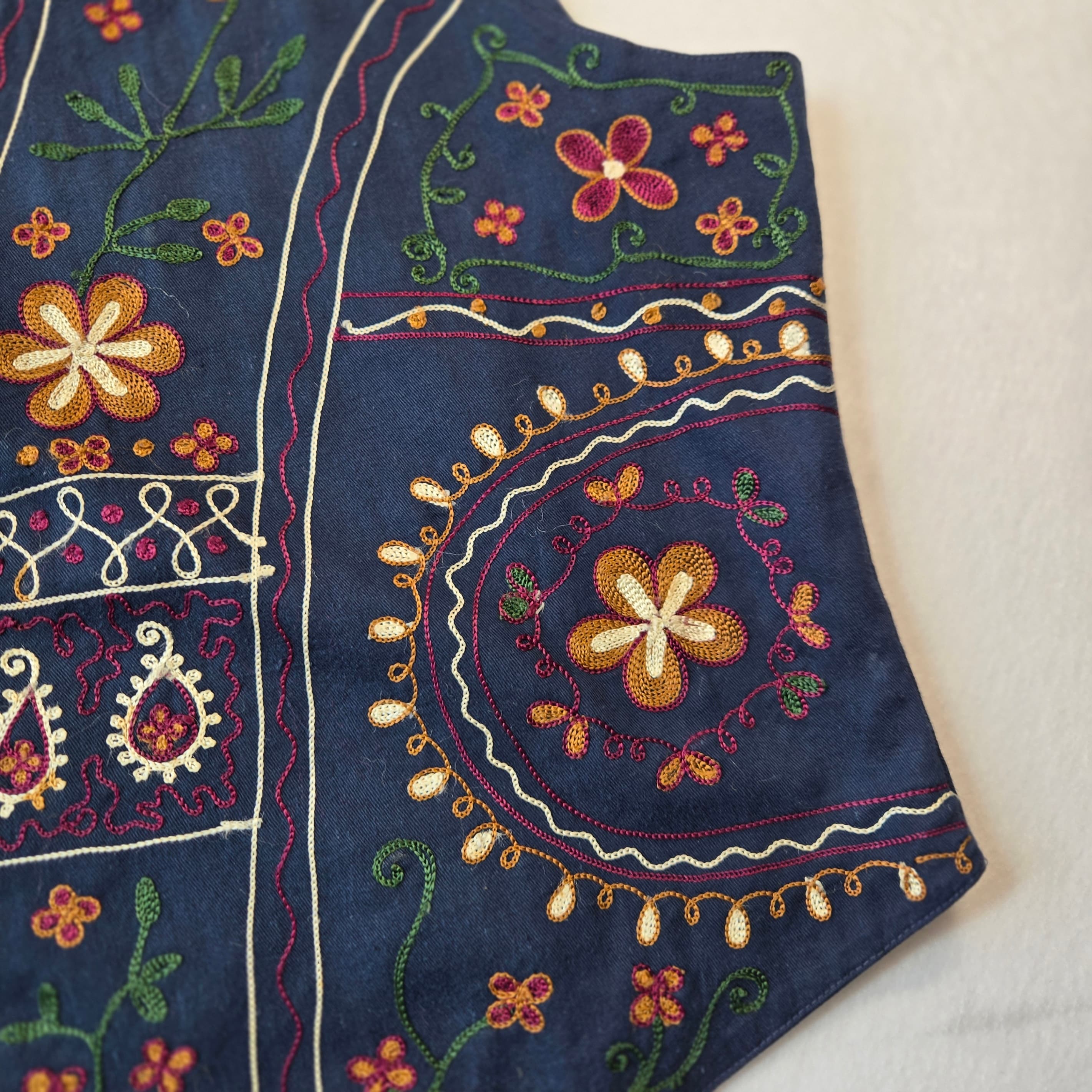 Solutions Embroidered Vest Size L 100% Cotton - Thumbnail 5