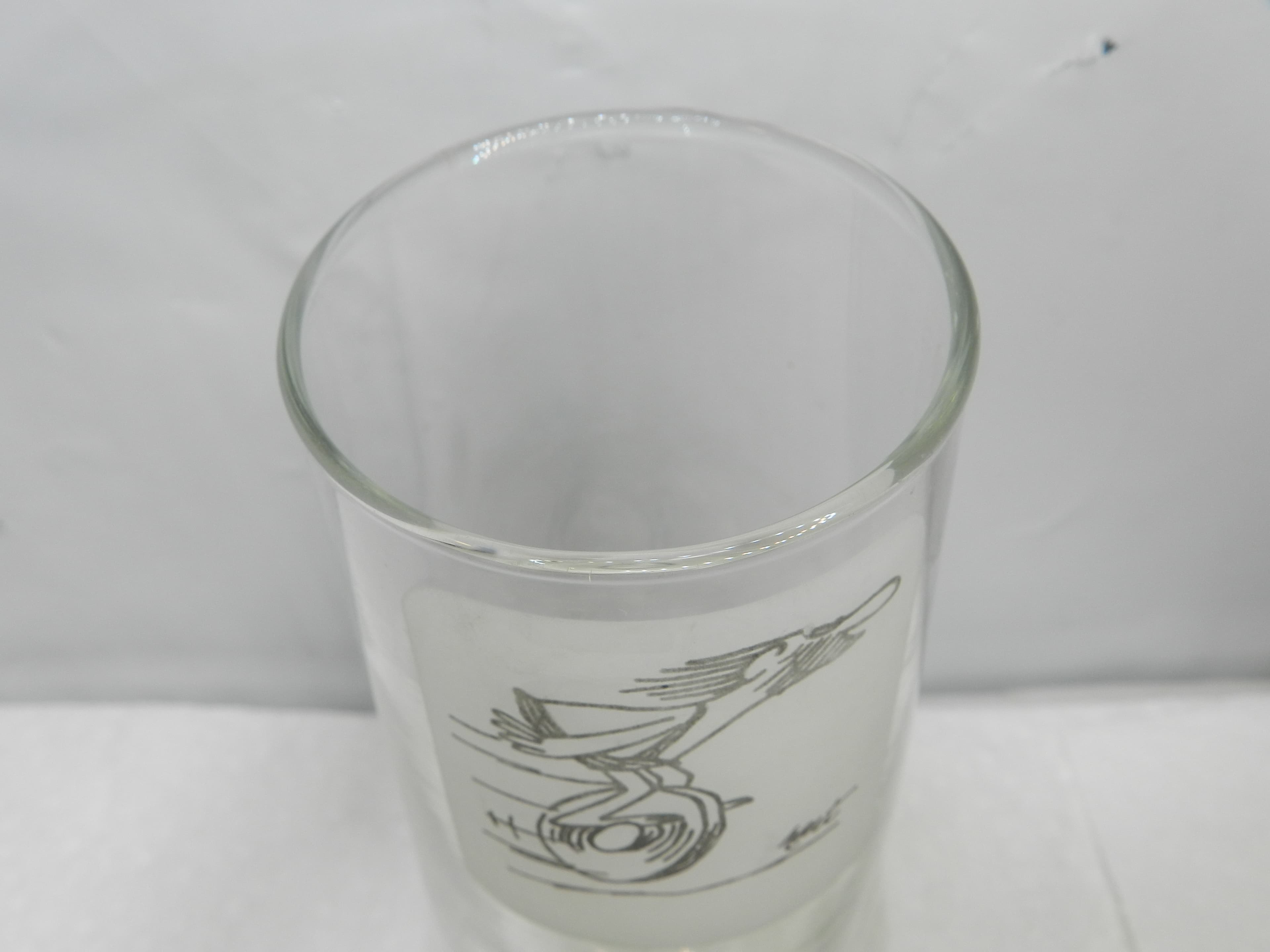 Vintage 1970s B.C. Comics "Caveman on a Wheel" drinking glass  (M95S) - Thumbnail 3