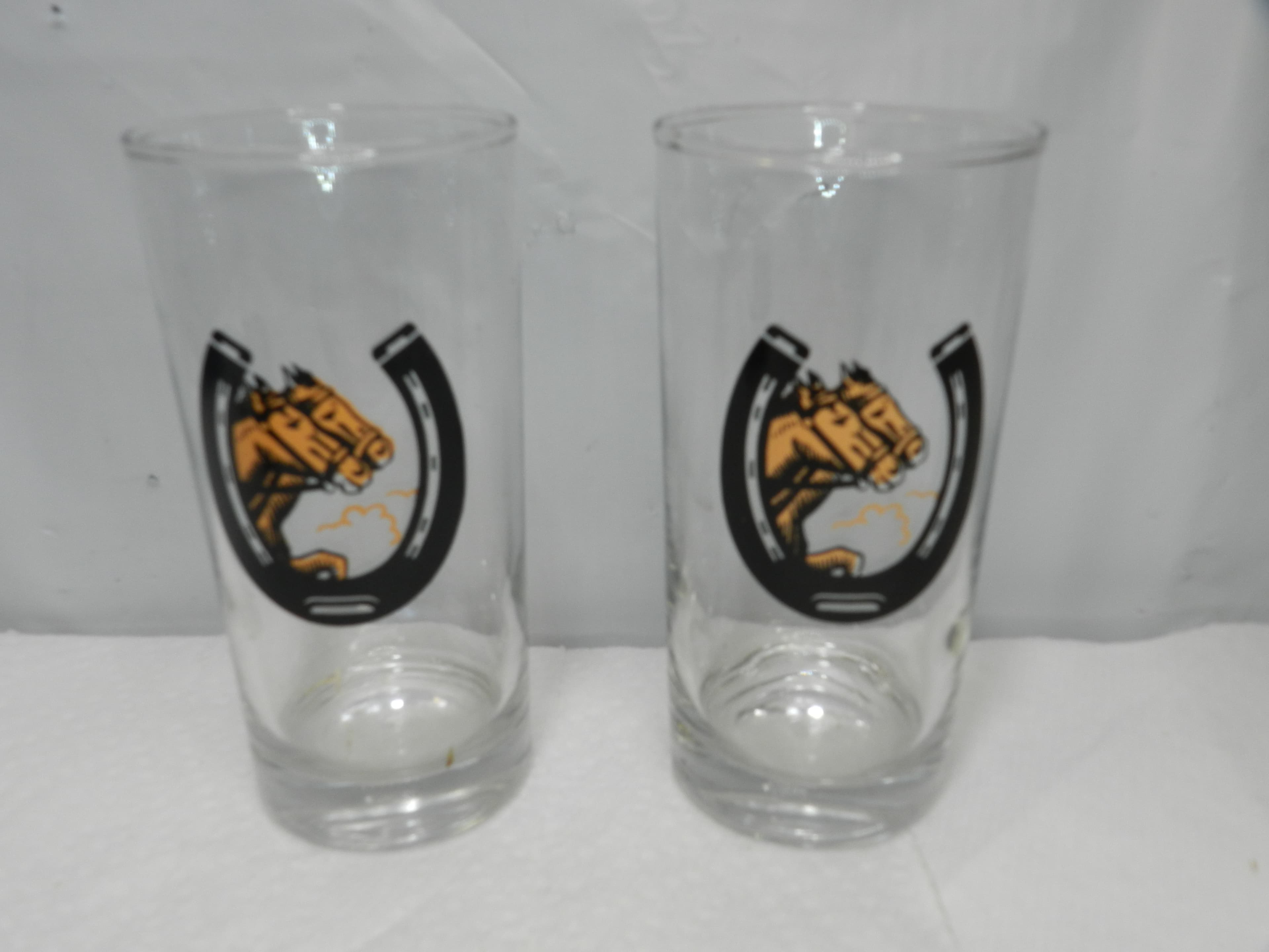 2 Vintage Anchor Hocking Kentucky Derby Horse Racing Julep Glasses  (M98S)