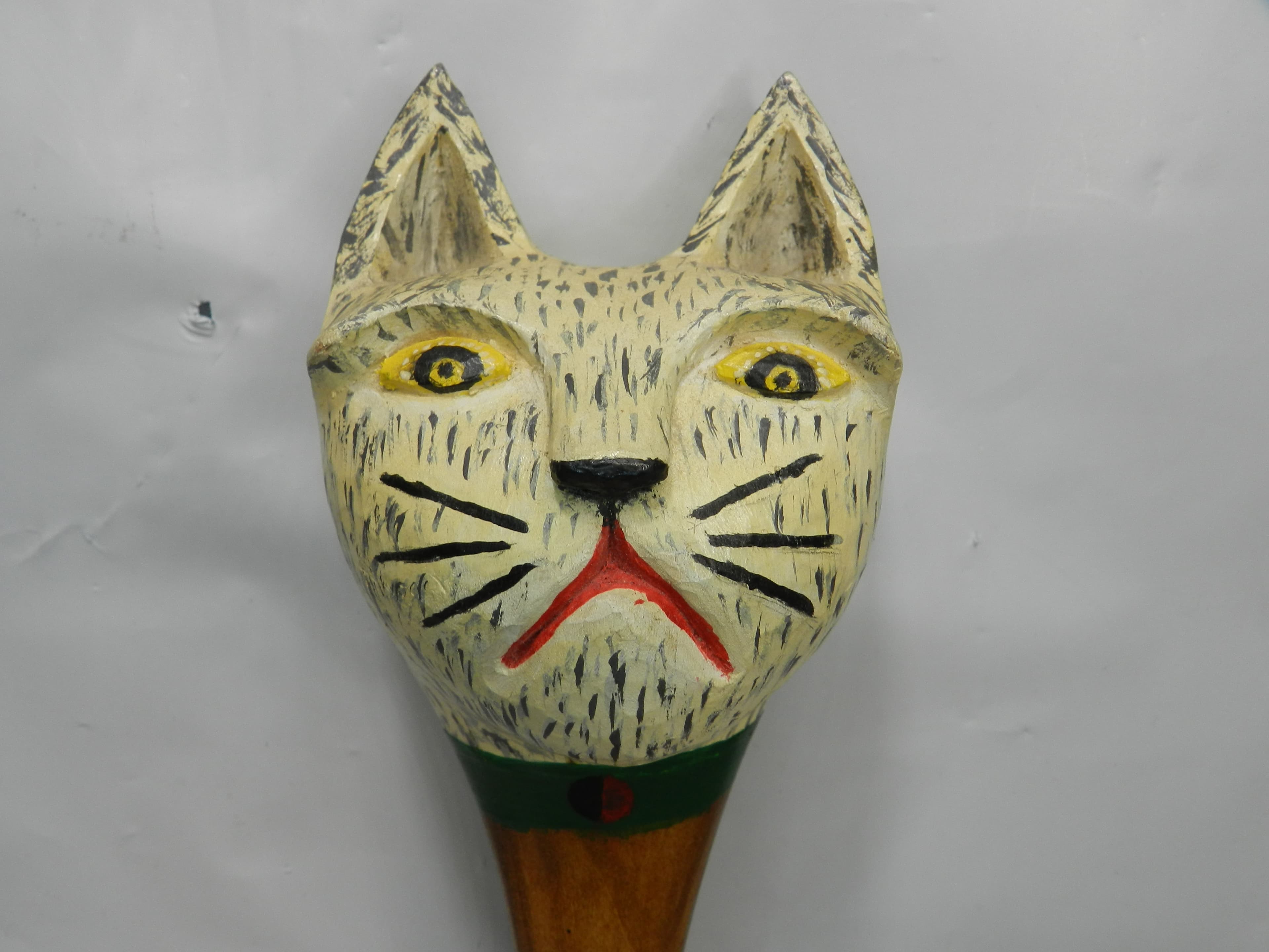 Vintage Folk Art Hand Carved Wooden Spoon Cat Head  by R. Fitzwater  (M99S) - Thumbnail 4