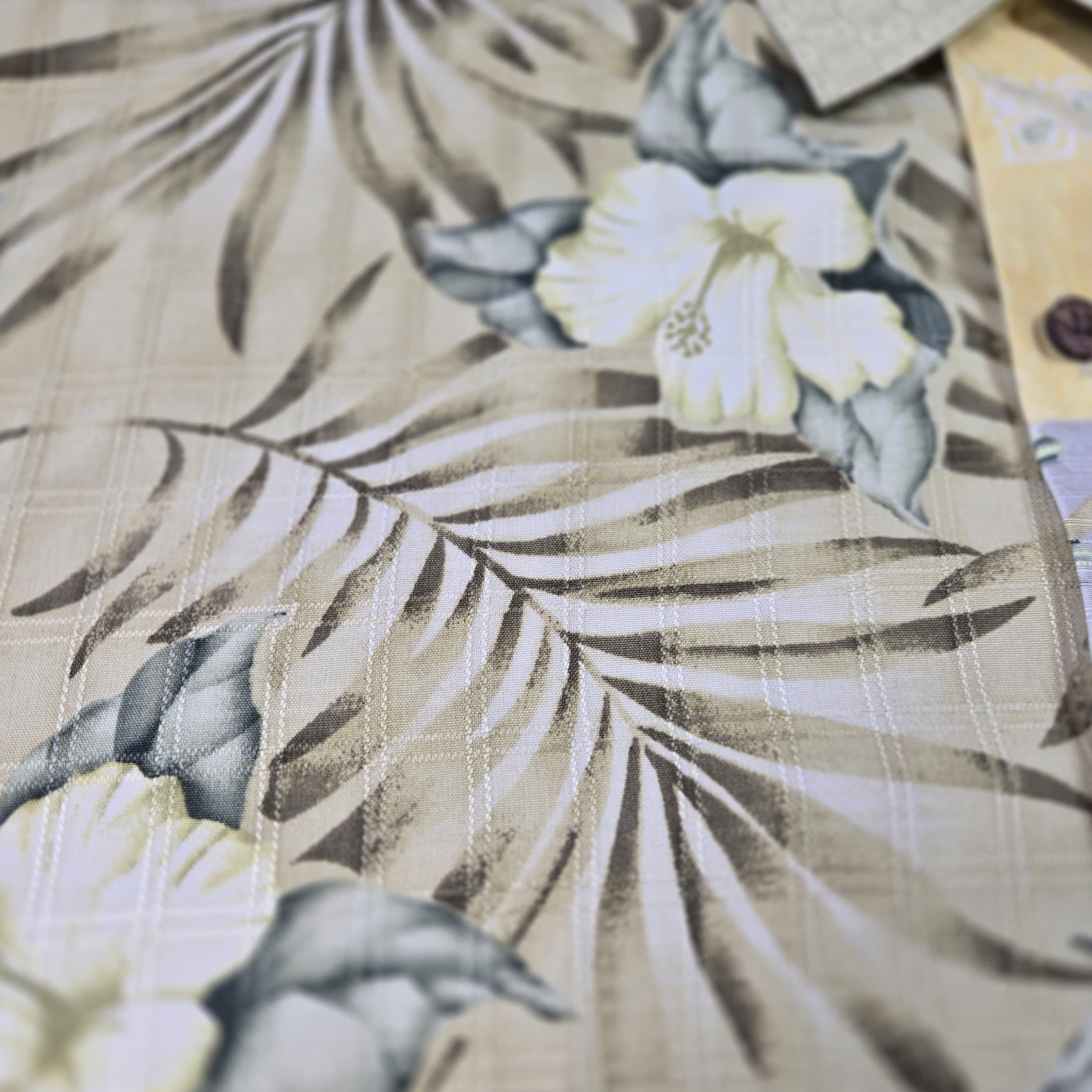 Tommy Bahama XXL Silk Hawaiian Shirt - Thumbnail 6