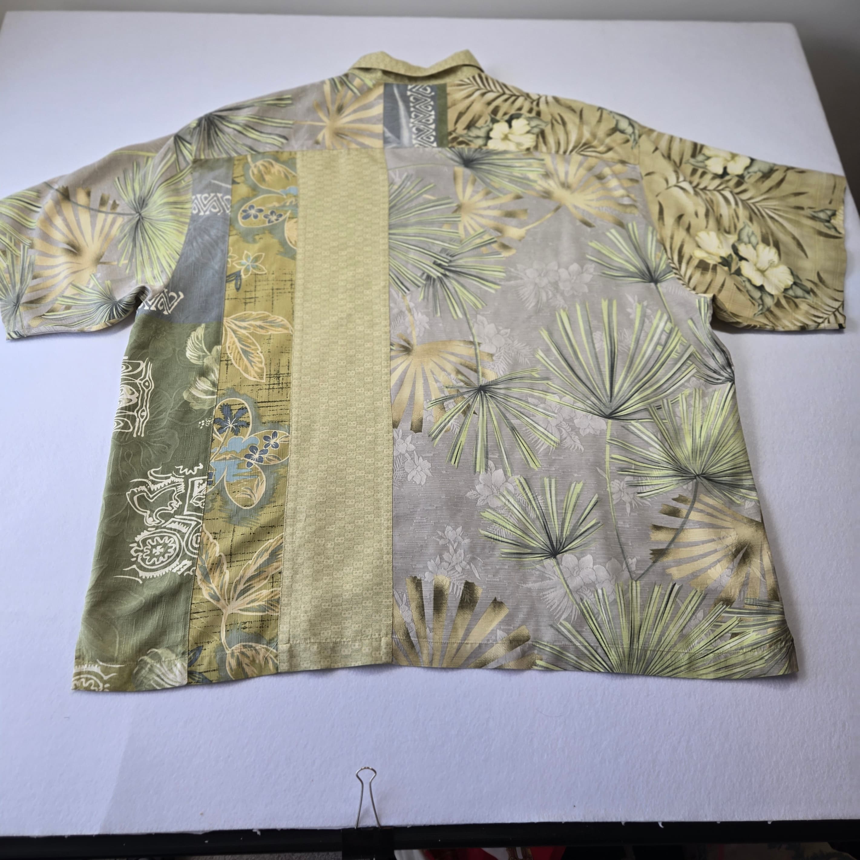 Tommy Bahama XXL Silk Hawaiian Shirt - Thumbnail 9