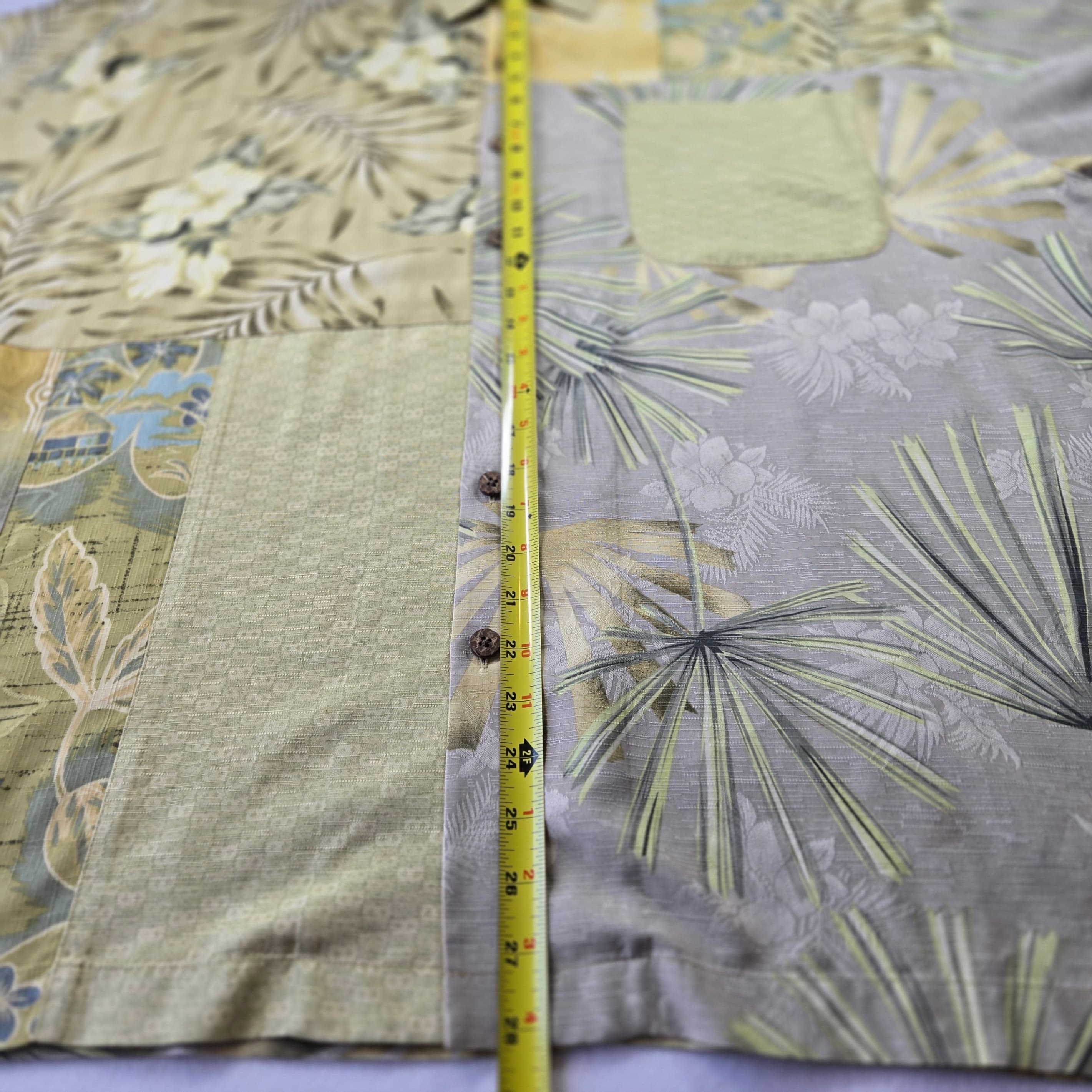 Tommy Bahama XXL Silk Hawaiian Shirt - Thumbnail 2