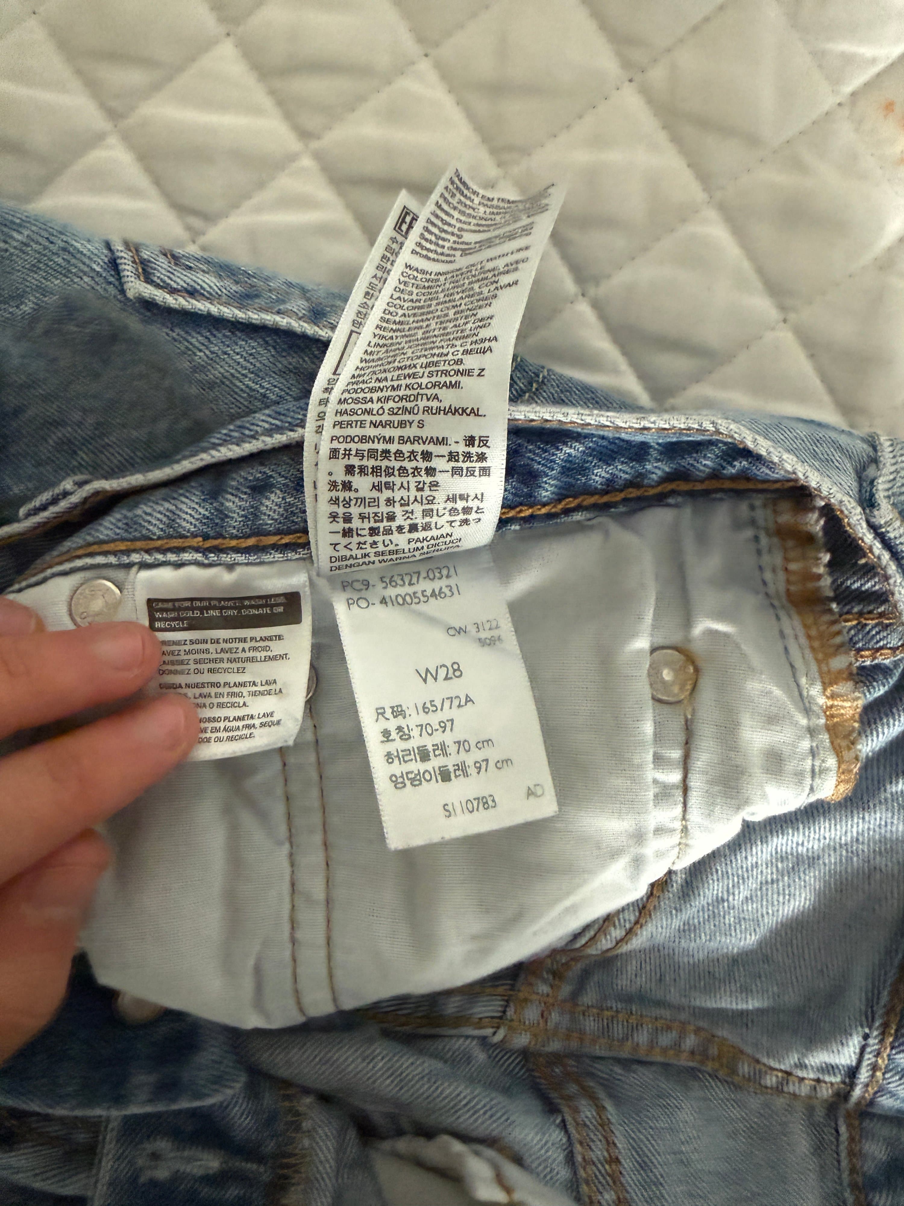 Levi's 501 Distressed Denim Shorts Size W28 - Thumbnail 5