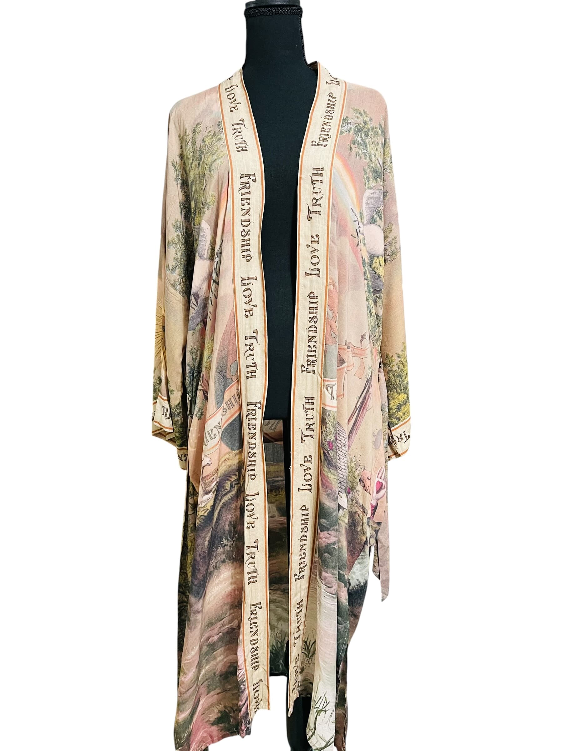Market Of Stars Kimono - Thumbnail 4