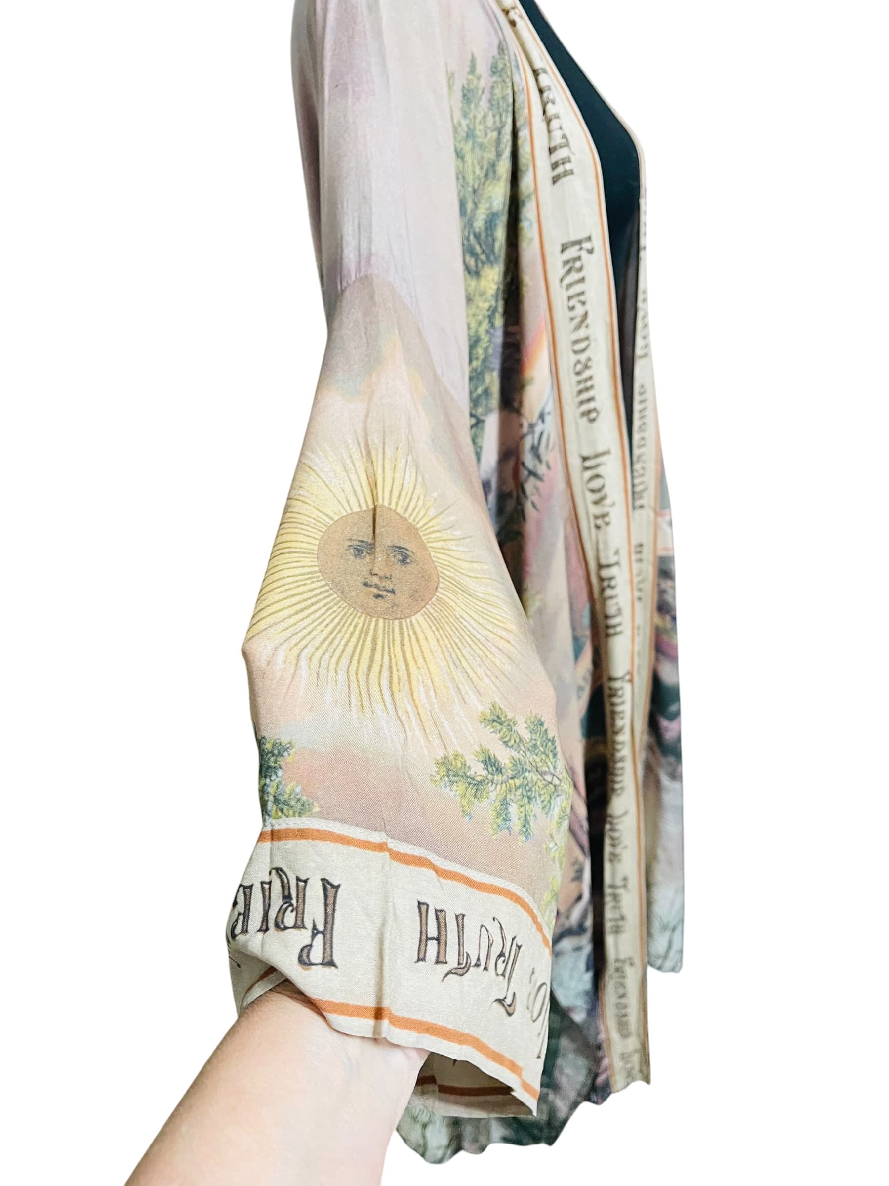 Market Of Stars Kimono - Thumbnail 7