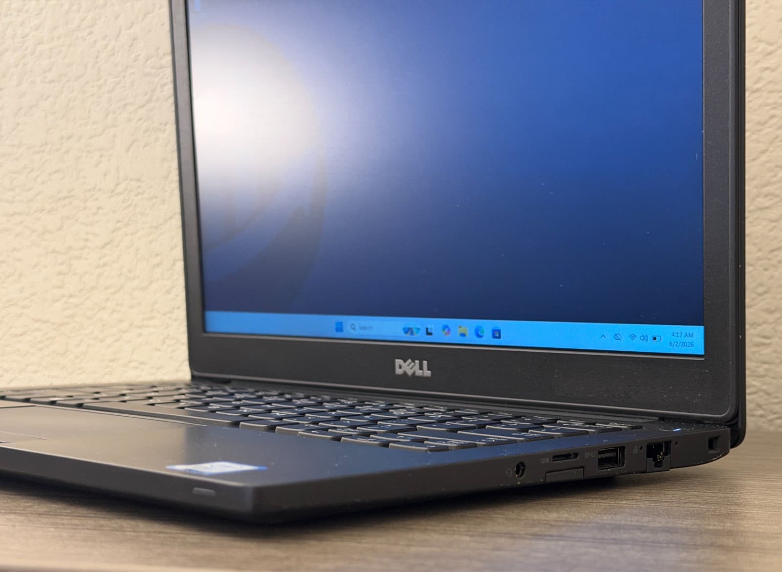 Dell Latitude 7280 12.5" Laptop i7 16GB 512GB SSD Win 11 Home Box Charger - Thumbnail 4