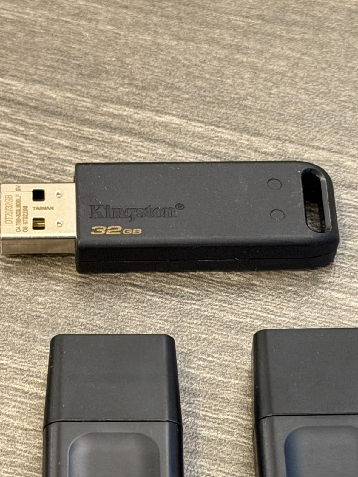 Lot of 5 Kingston USB Flash Drives 288GB Total DataTraveler 100 G3 128GB 64GB 32 - Thumbnail 3
