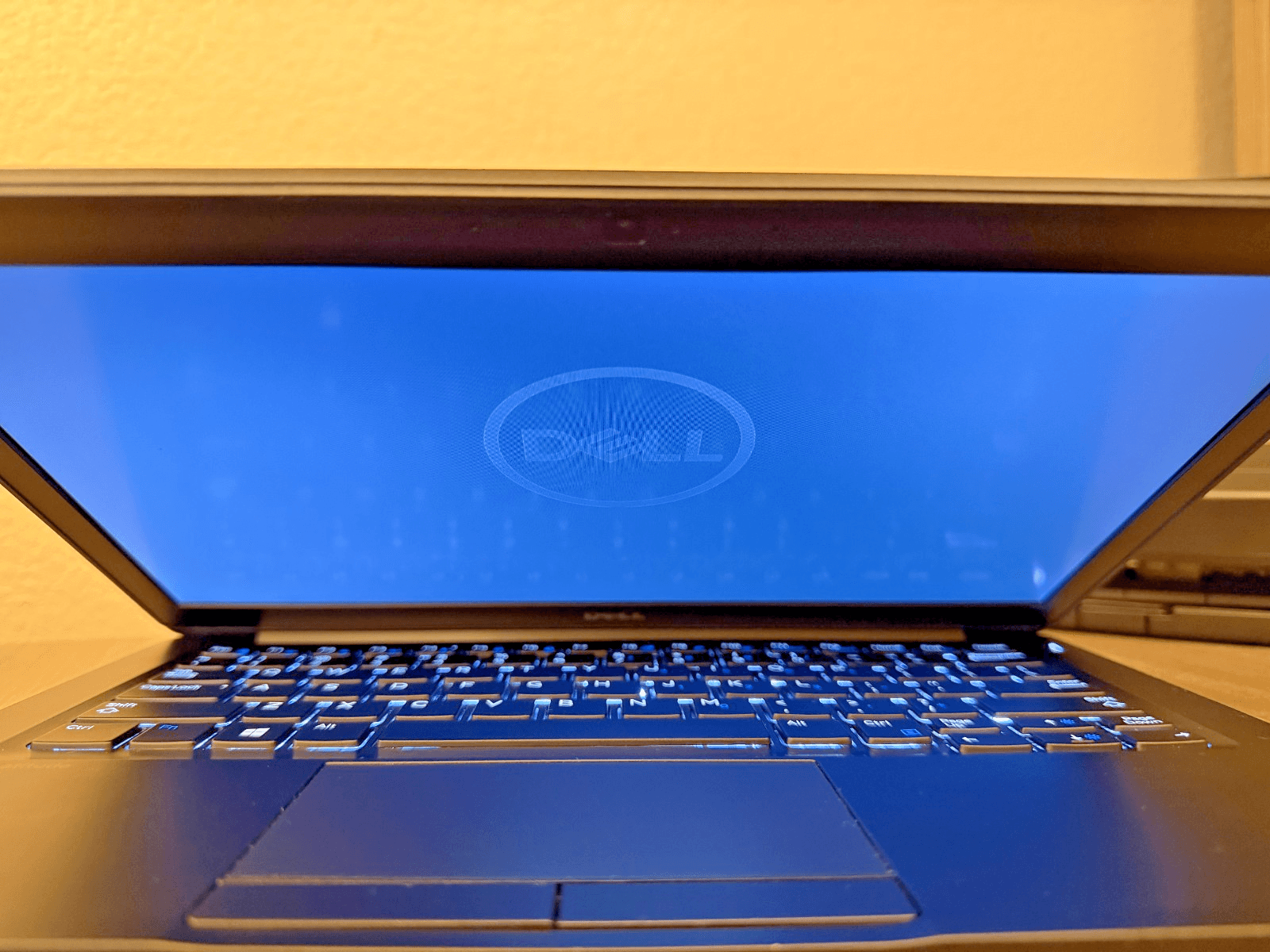 Dell Latitude 7280 12.5" Laptop i7-7600U Win11 Home Charger Dell Box - Thumbnail 4