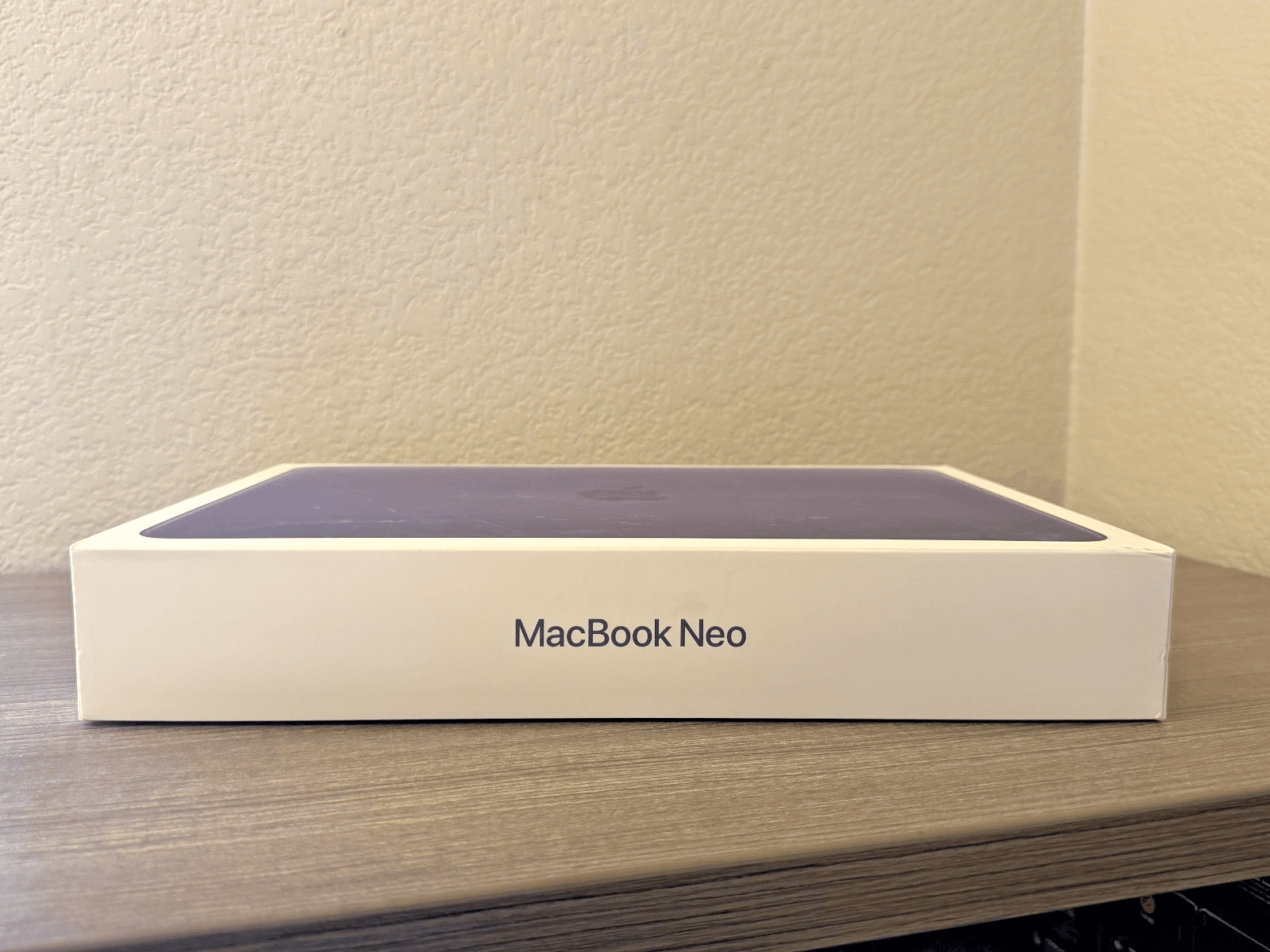 Apple 13-inch MacBook Neo A3404 8GB Memory 256GB Storage - Thumbnail 4