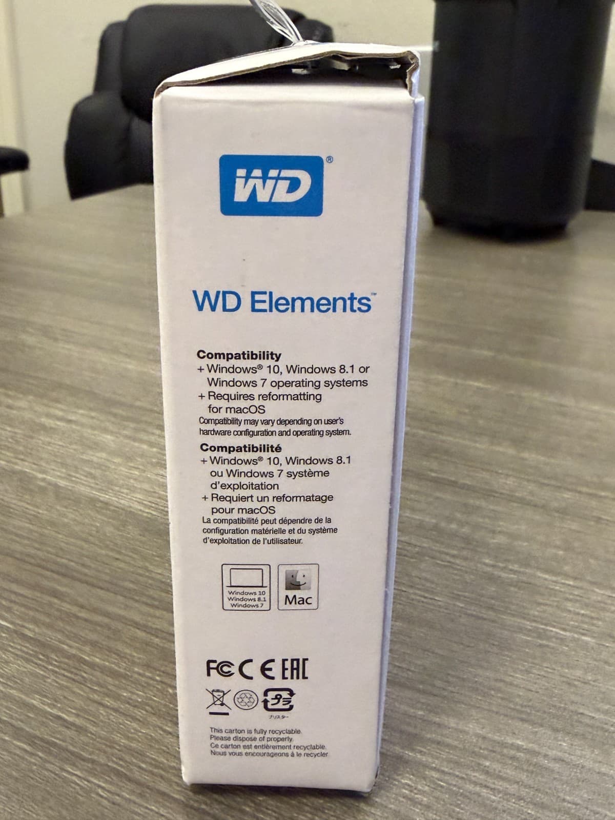 Western Digital Elements 2TB, USB 3.0, 2.5" External Hard Disc Drive - Black... - Thumbnail 3