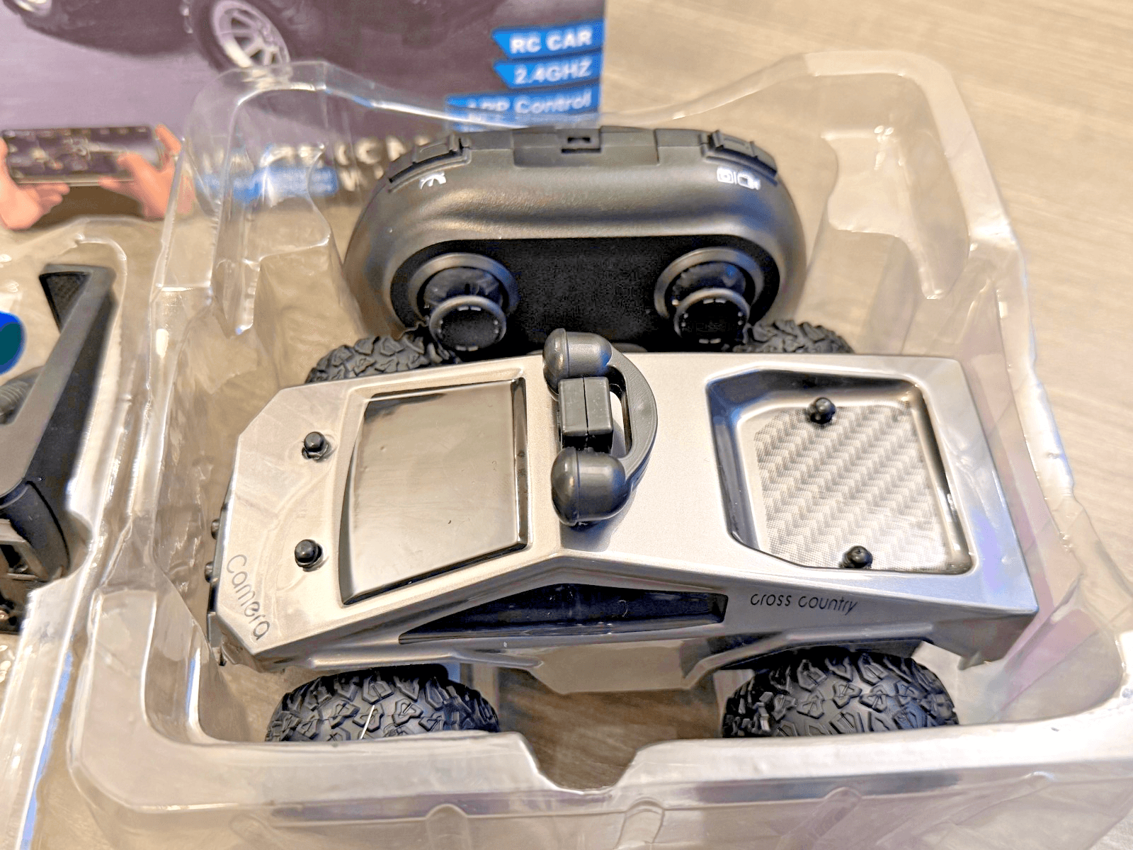 KF29 RC Camera Car 2.4GHz Remote Control App Control 2 Batteries Open Box - Thumbnail 6