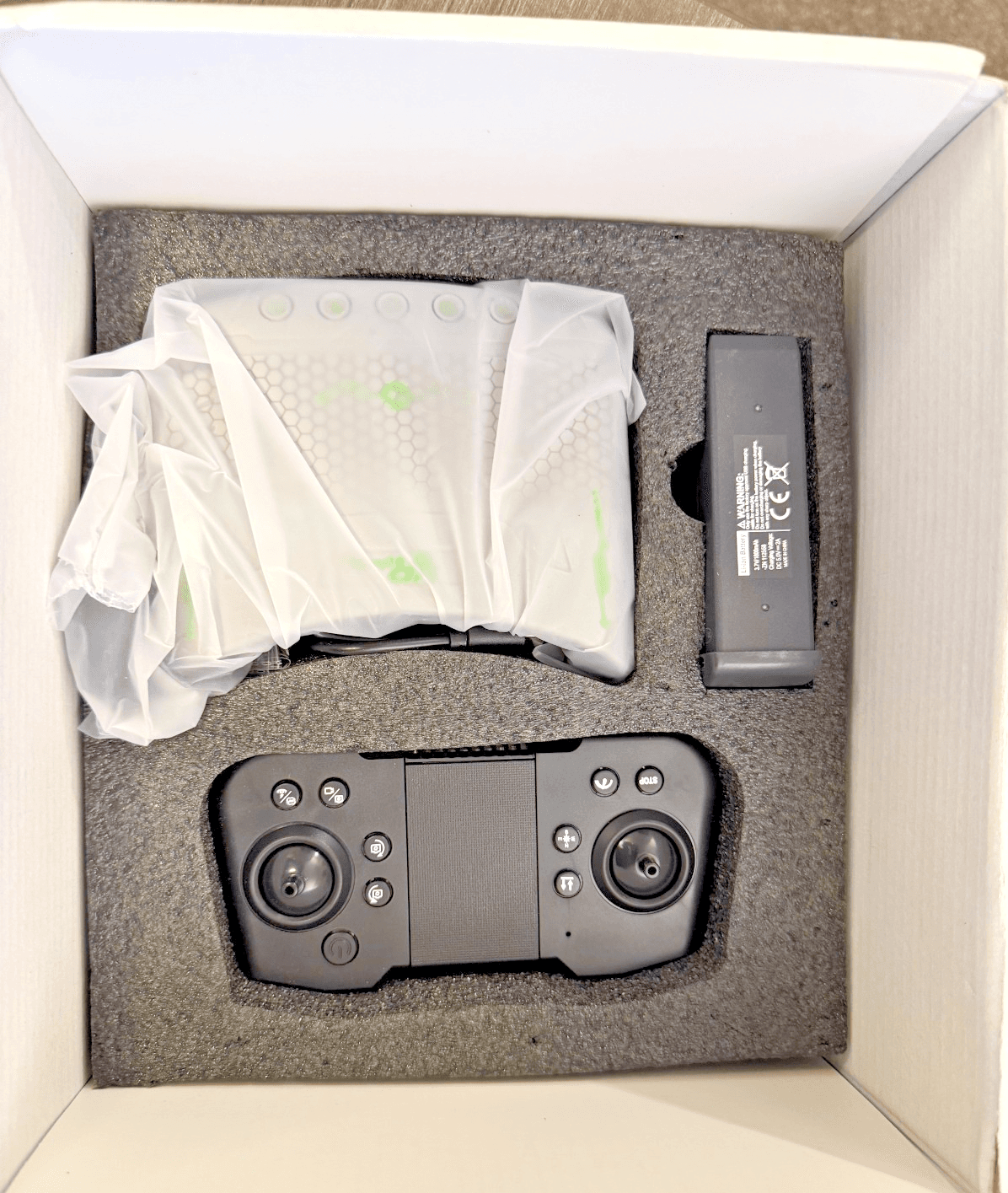 X226 VPass Through Brushless FPV Camera Drone VR Goggles Remote Open Box - Thumbnail 8