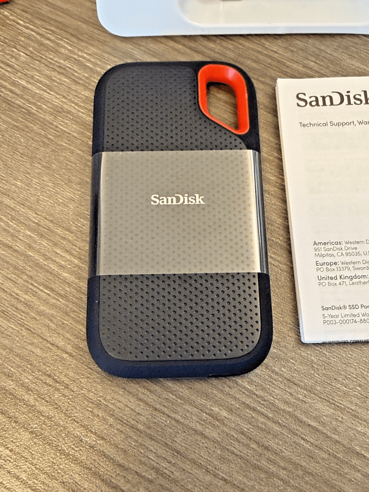SanDisk Extreme Portable SSD - 2 TB - Thumbnail 3