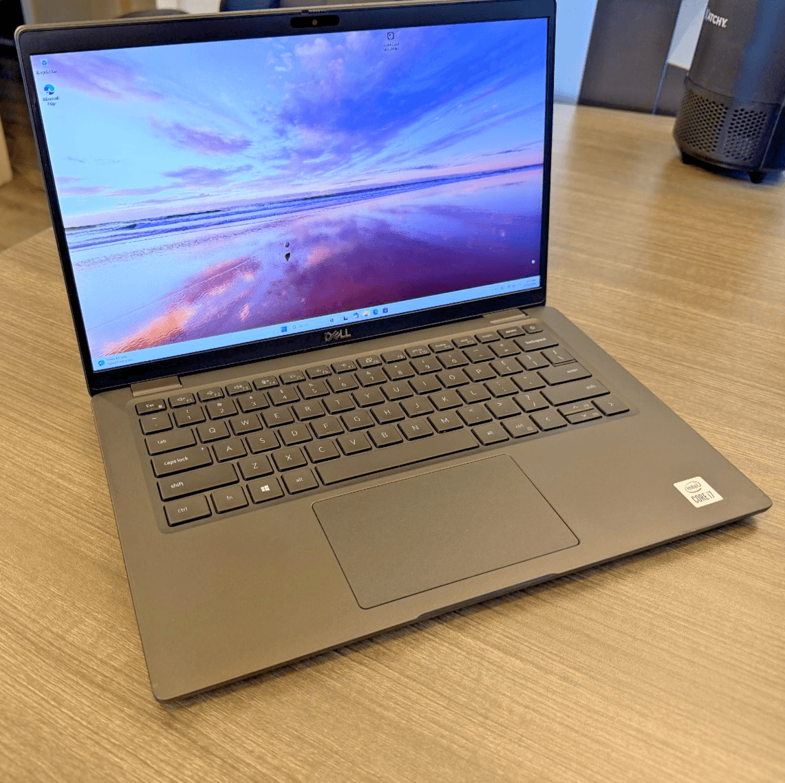 Dell Latitude 7410 14" Laptop i7-10610U 16GB 512GB SSD Win11 Pro Charger Box - Thumbnail 4