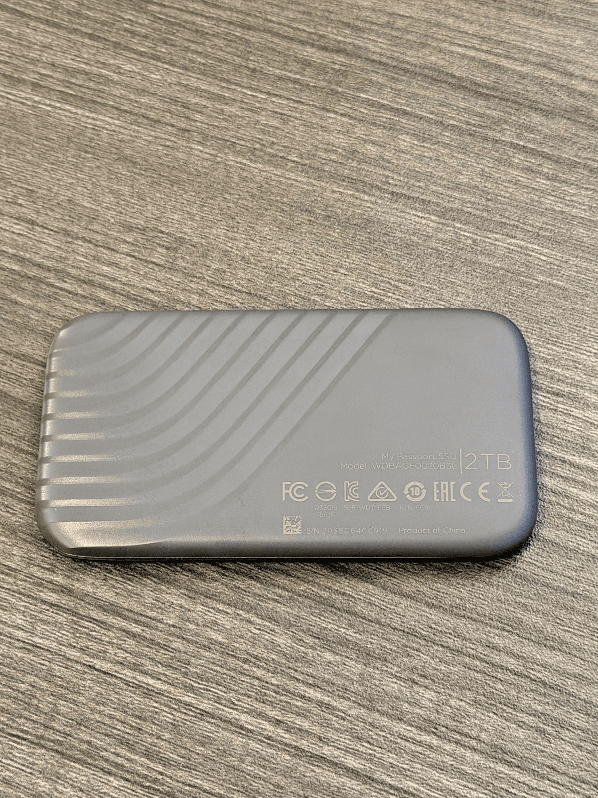 WD My Passport SSD 2TB Portable External Drive Gray USB-C - Thumbnail 2