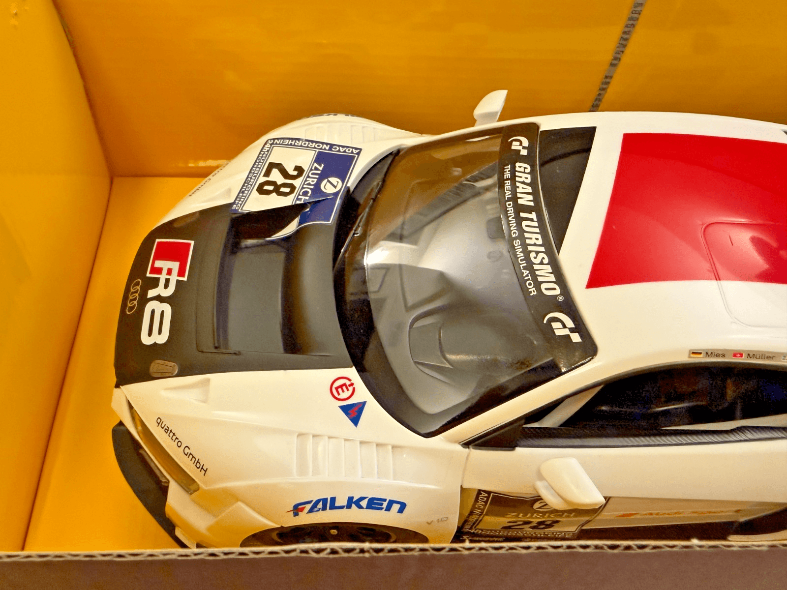 Rastar Audi R8 LMS Gran Turismo 1:14 RC Car w Remote White New - Thumbnail 9