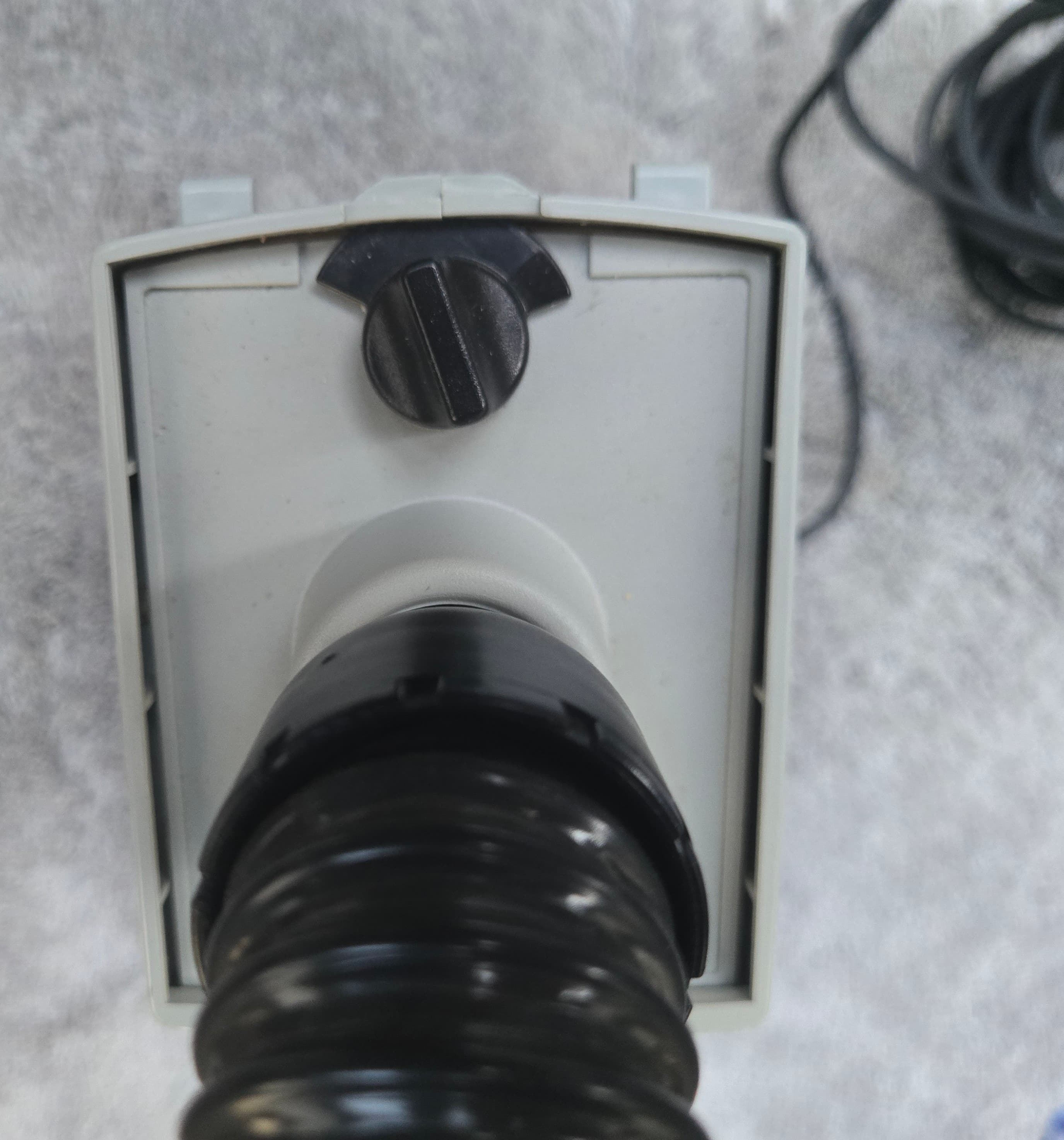 Oreck XL Handheld Vacuum Cleaner with Hose Attachment - Thumbnail 4