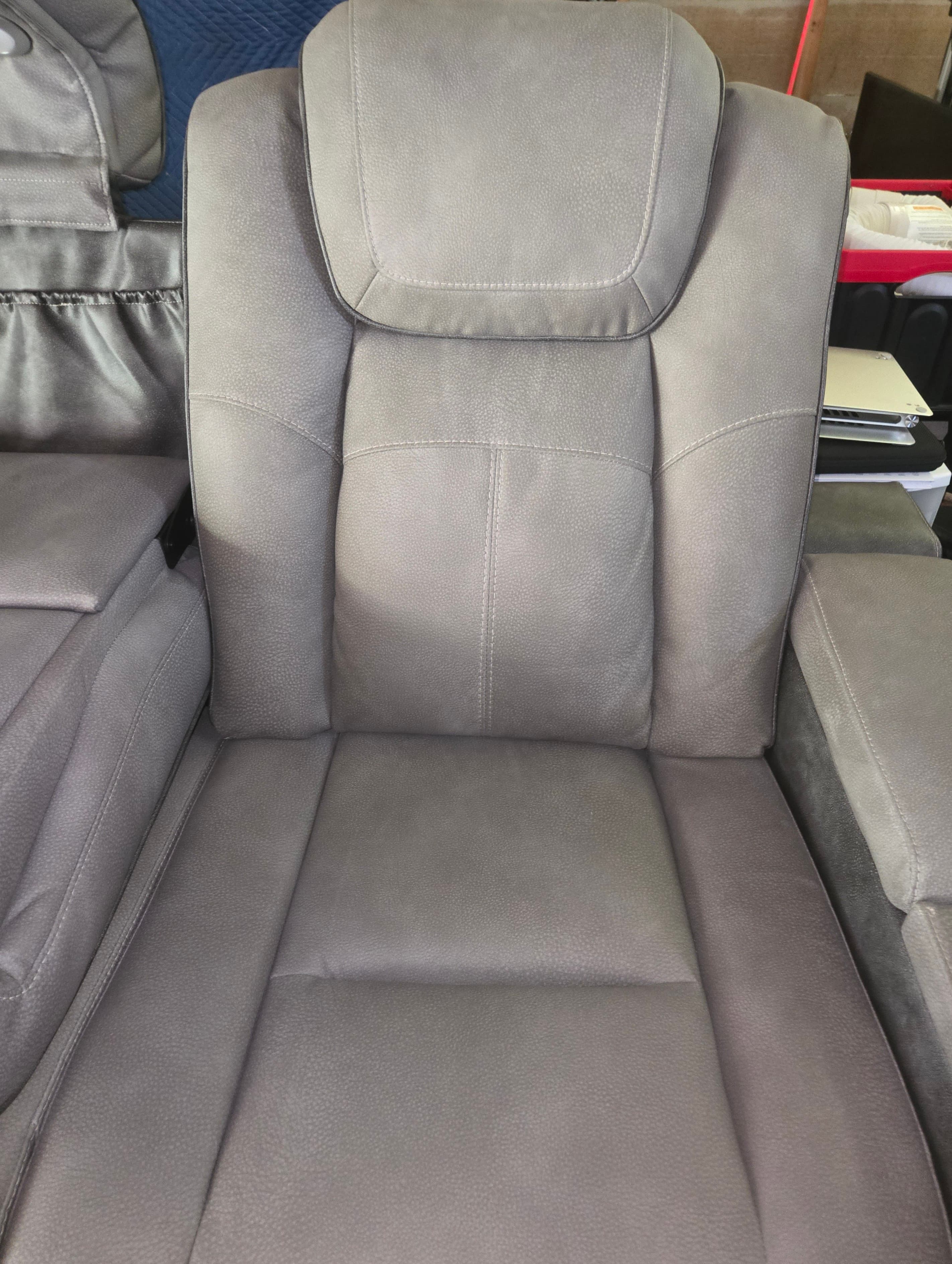 Reclining Home Theater Sofa with LED Lights - Thumbnail 4
