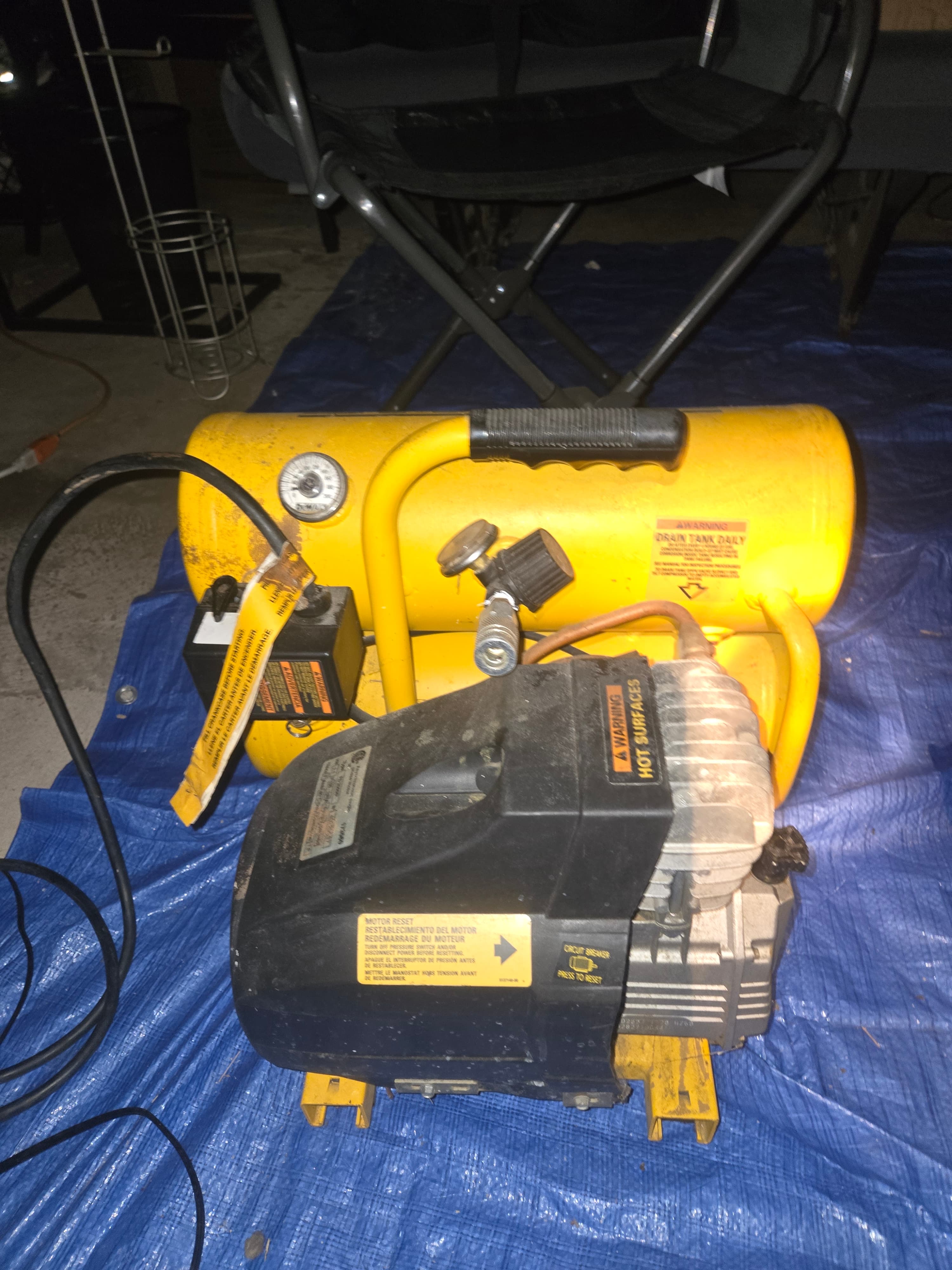 DeWalt Emglo Air Compressor Twin Stack - Thumbnail 4