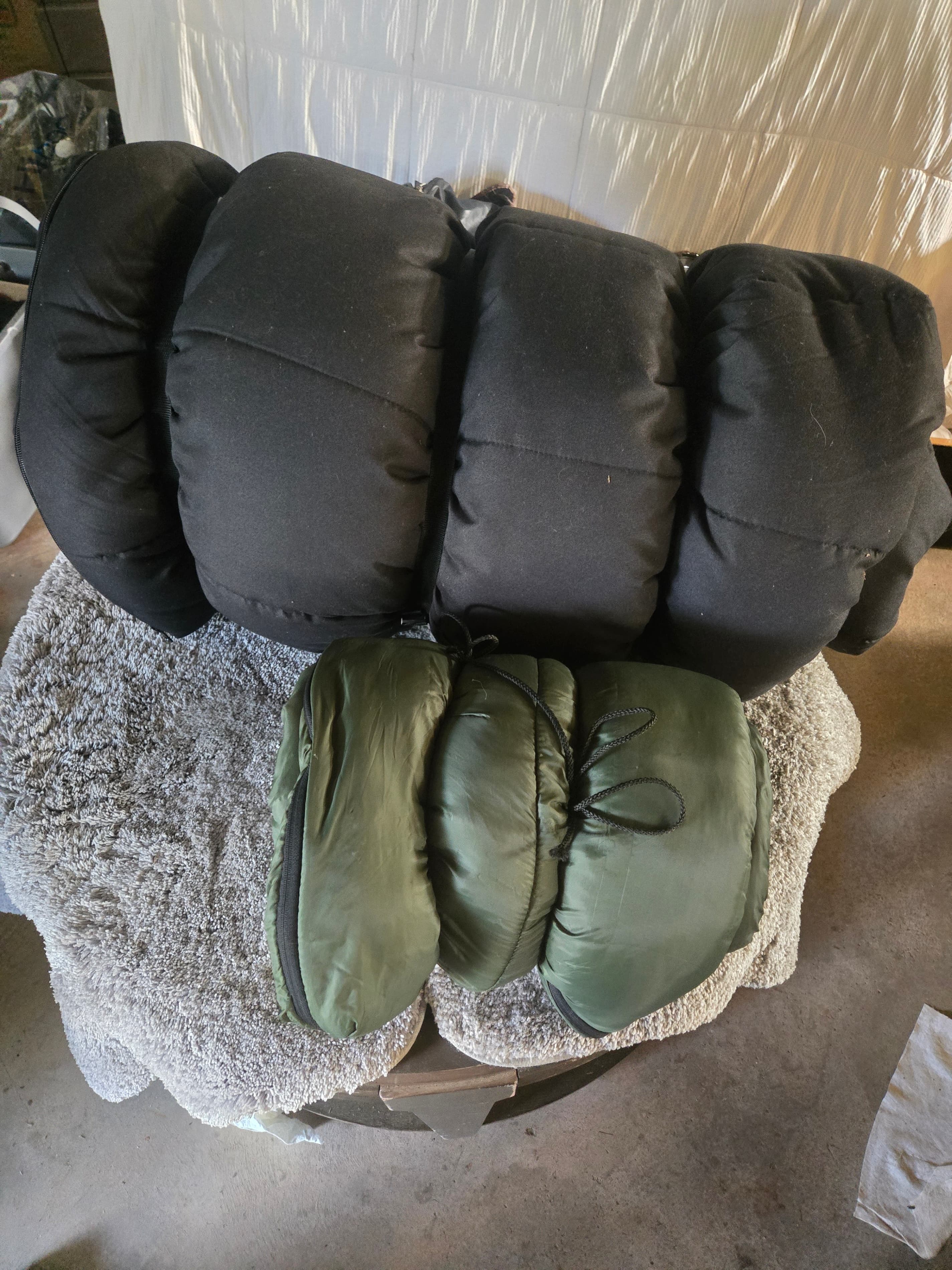 Teton Sports Sleeping Bag with Coleman Bag - Thumbnail 2