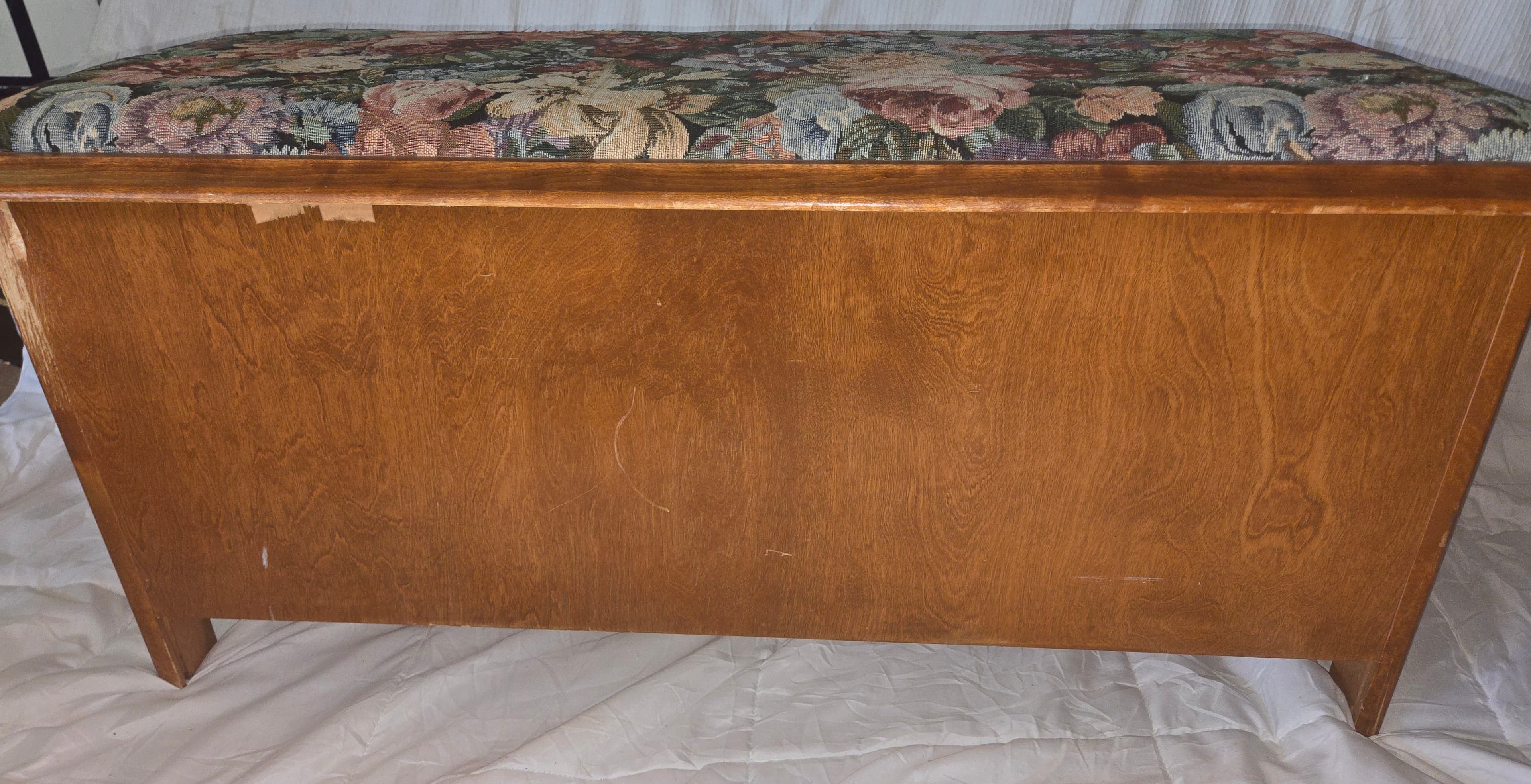 Conestoga Wood Upholstered Storage Bench Floral Top - Thumbnail 5