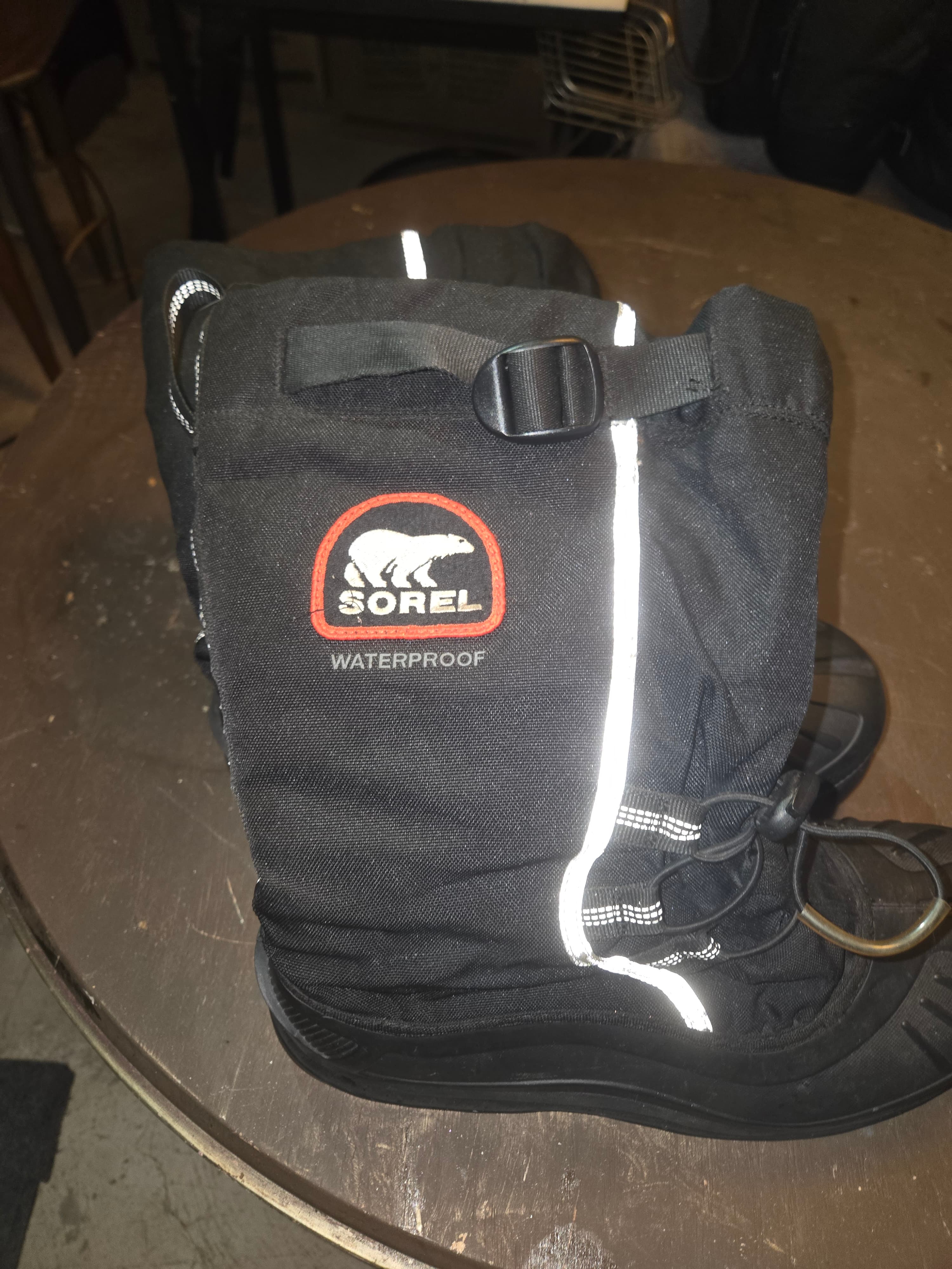 Sorel Men's Waterproof Winter Boots Size 11 - Thumbnail 2