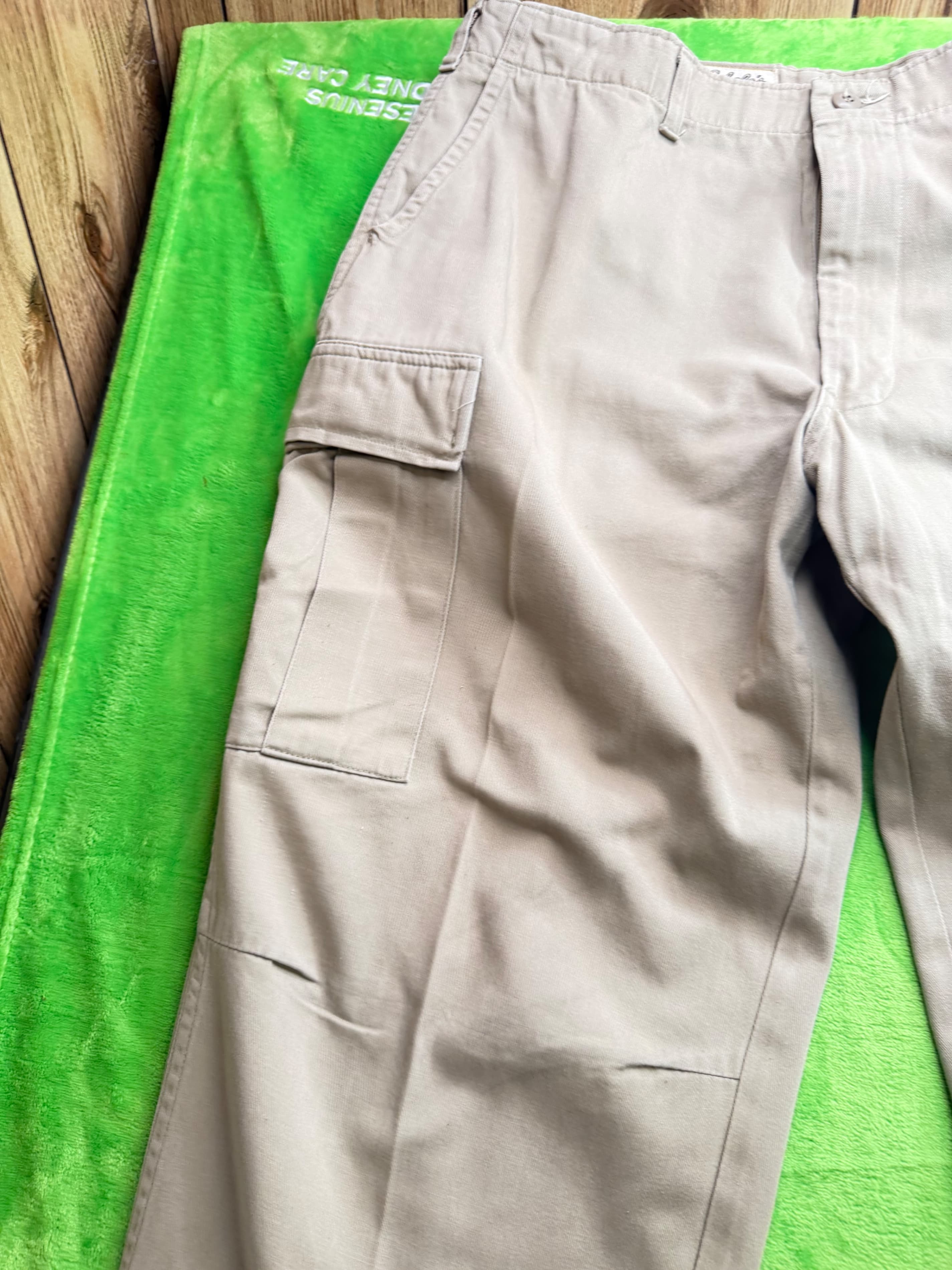 Vtg Cabela's Sidney NE Cargo Pants Mens 36x30 Khaki 100% Cotton USA - Thumbnail 5