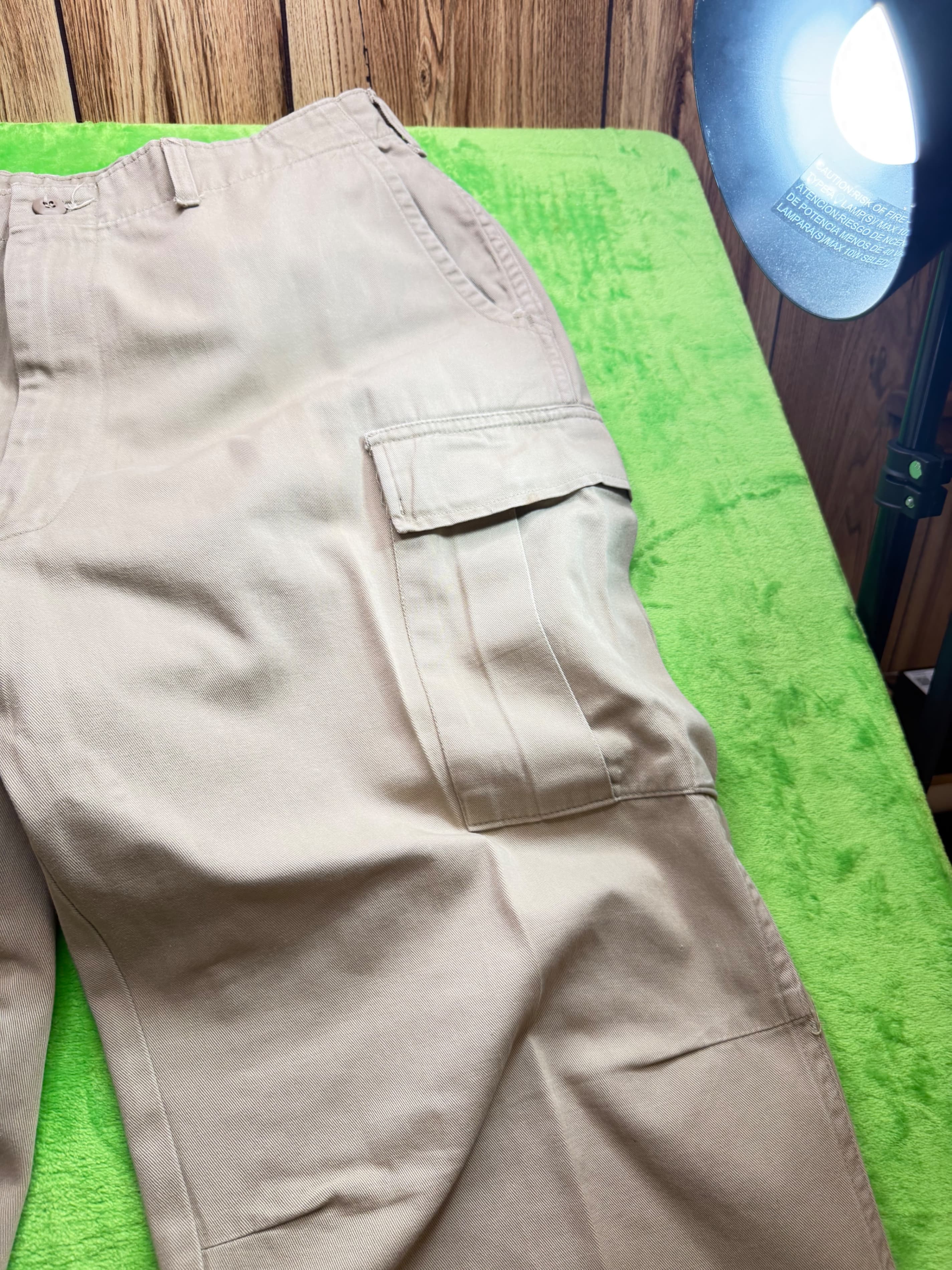 Vtg Cabela's Sidney NE Cargo Pants Mens 36x30 Khaki 100% Cotton USA - Thumbnail 8