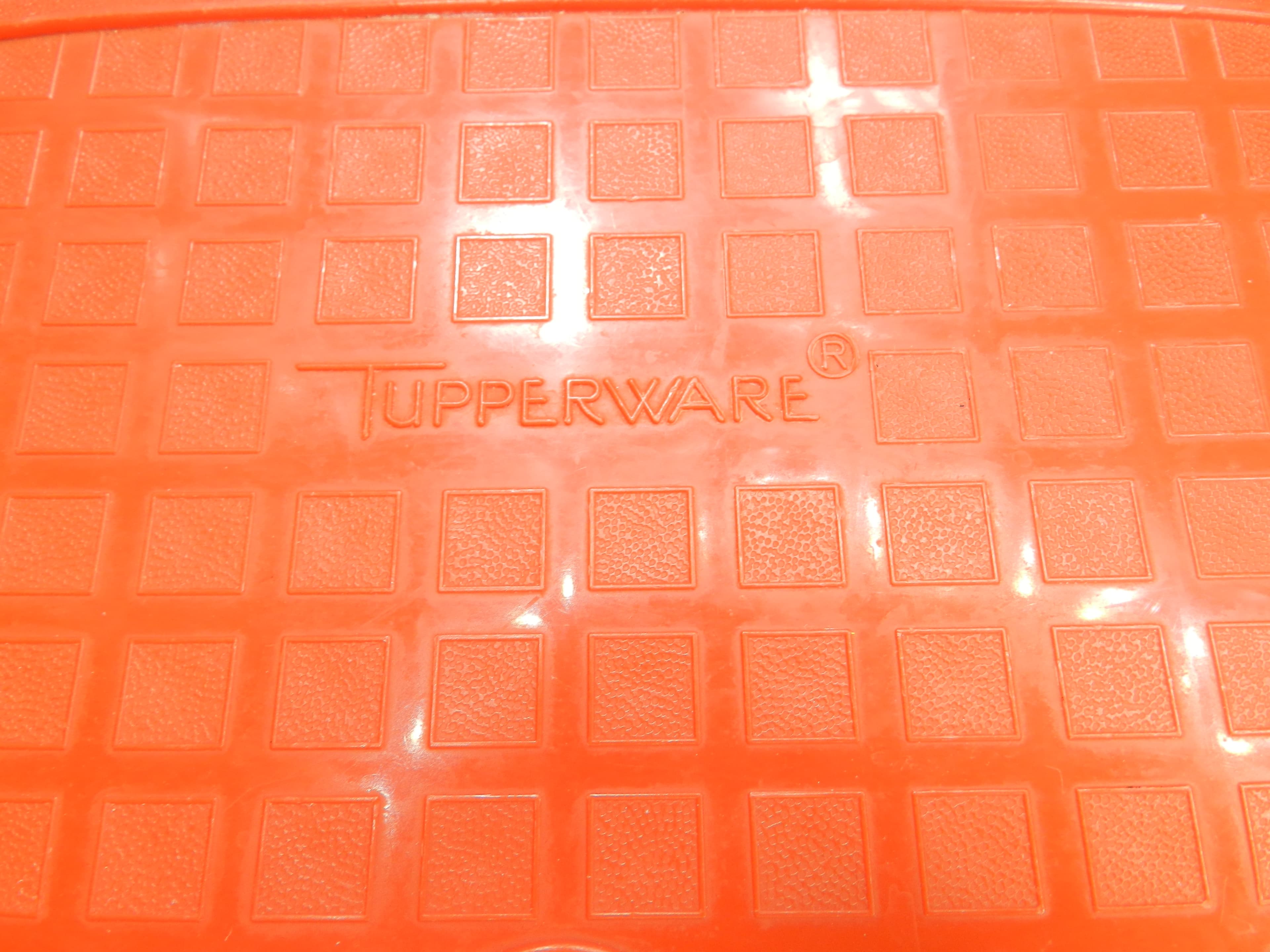 Tupperware Season Serve Marinating Container Paprika Red Vintage Air Tight N10J - Thumbnail 6