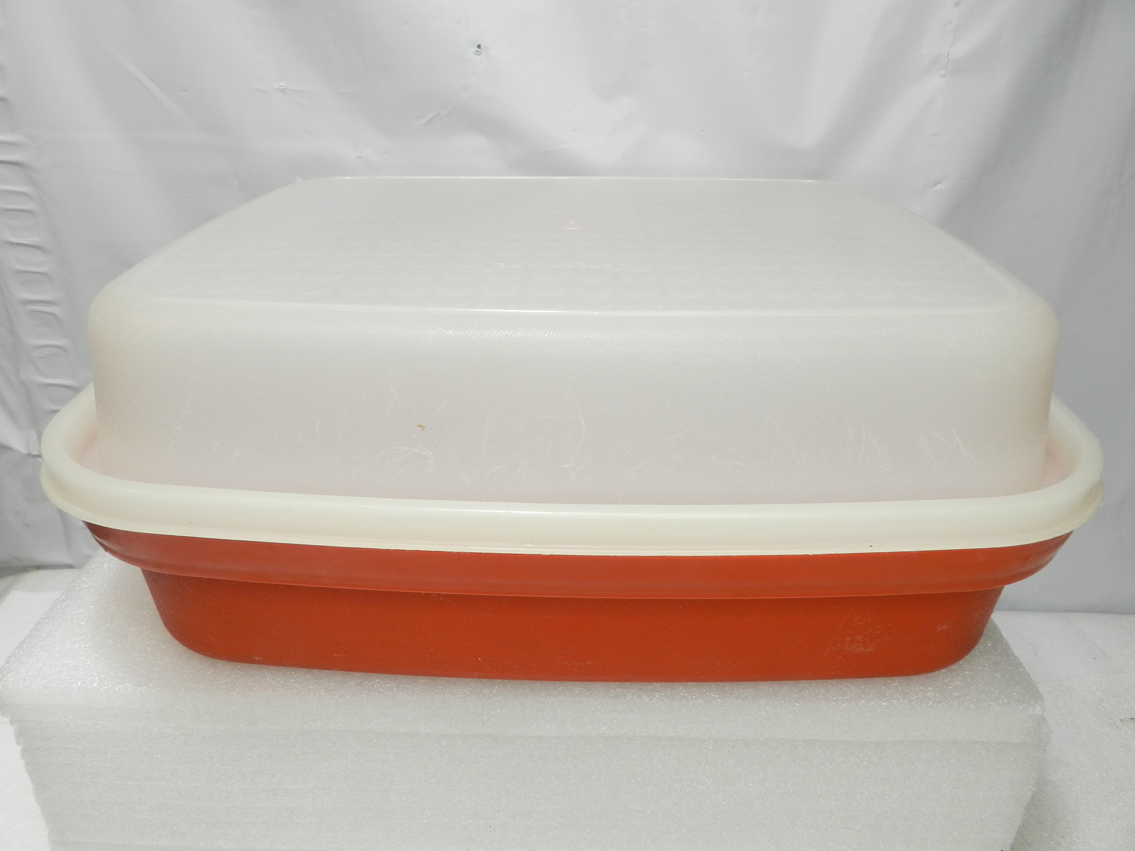 Tupperware Season Serve Marinating Container Paprika Red Vintage Air Tight N10J - Thumbnail 4