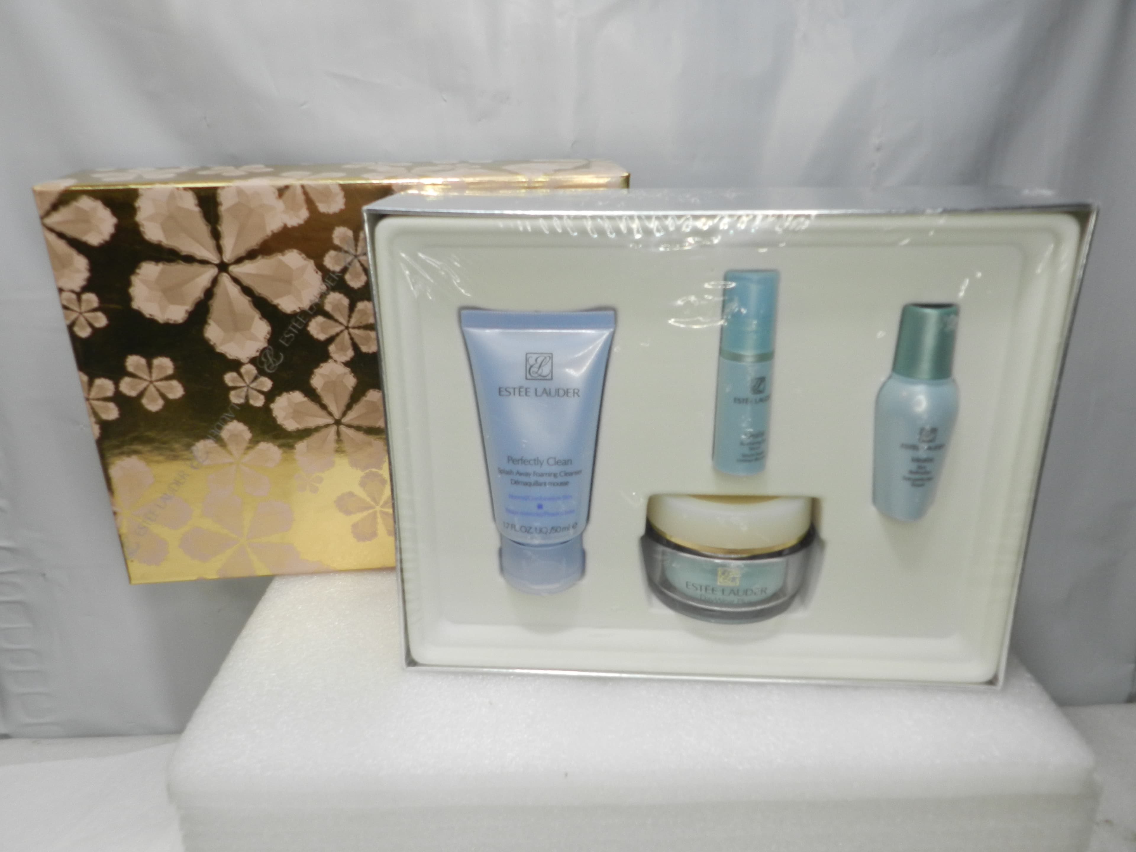 Estee Lauder Daywear Plus Daily Skin Protectors Normal/Combo Skin Travel (N11J) - Thumbnail 5