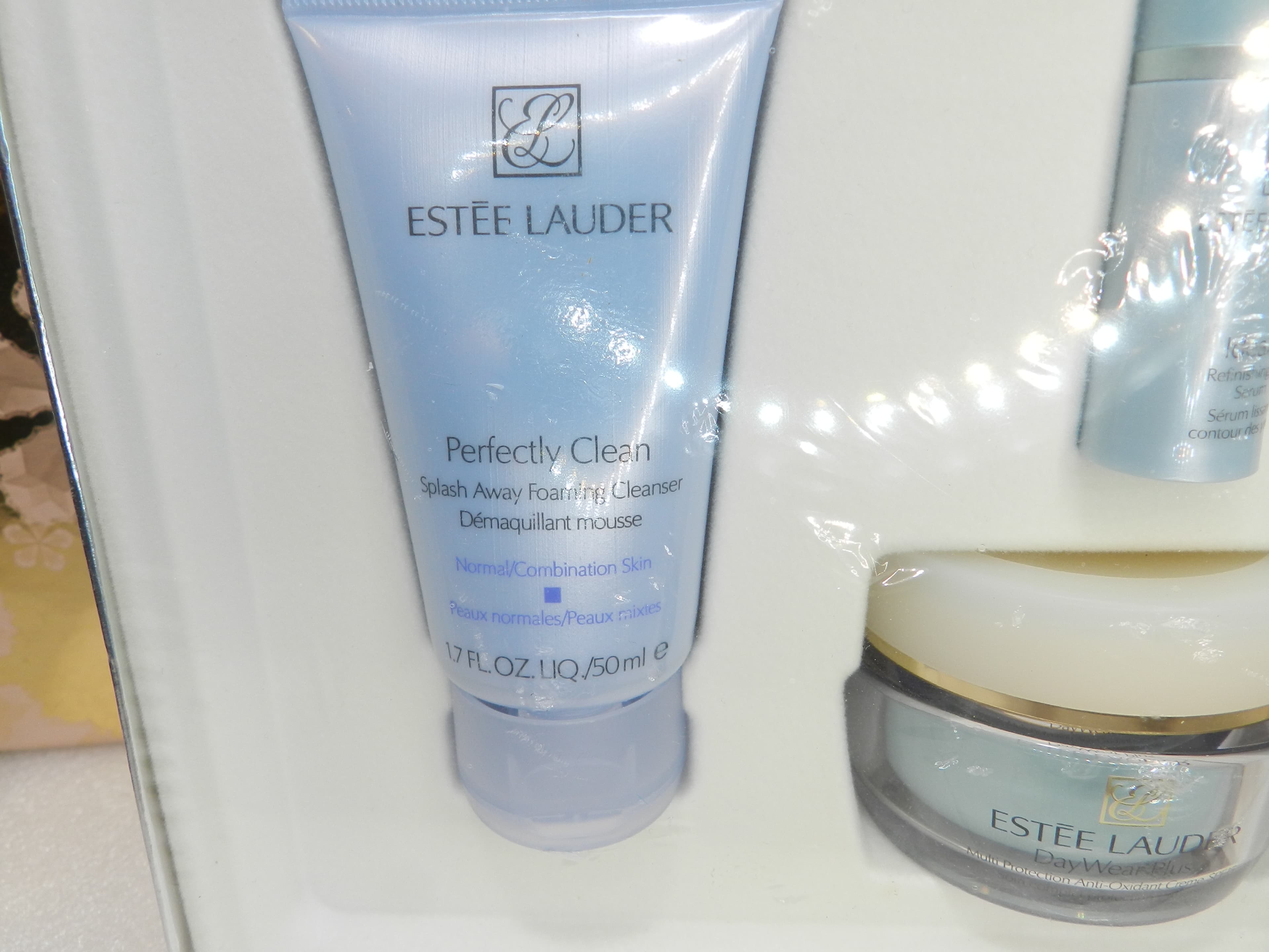 Estee Lauder Daywear Plus Daily Skin Protectors Normal/Combo Skin Travel (N11J) - Thumbnail 6