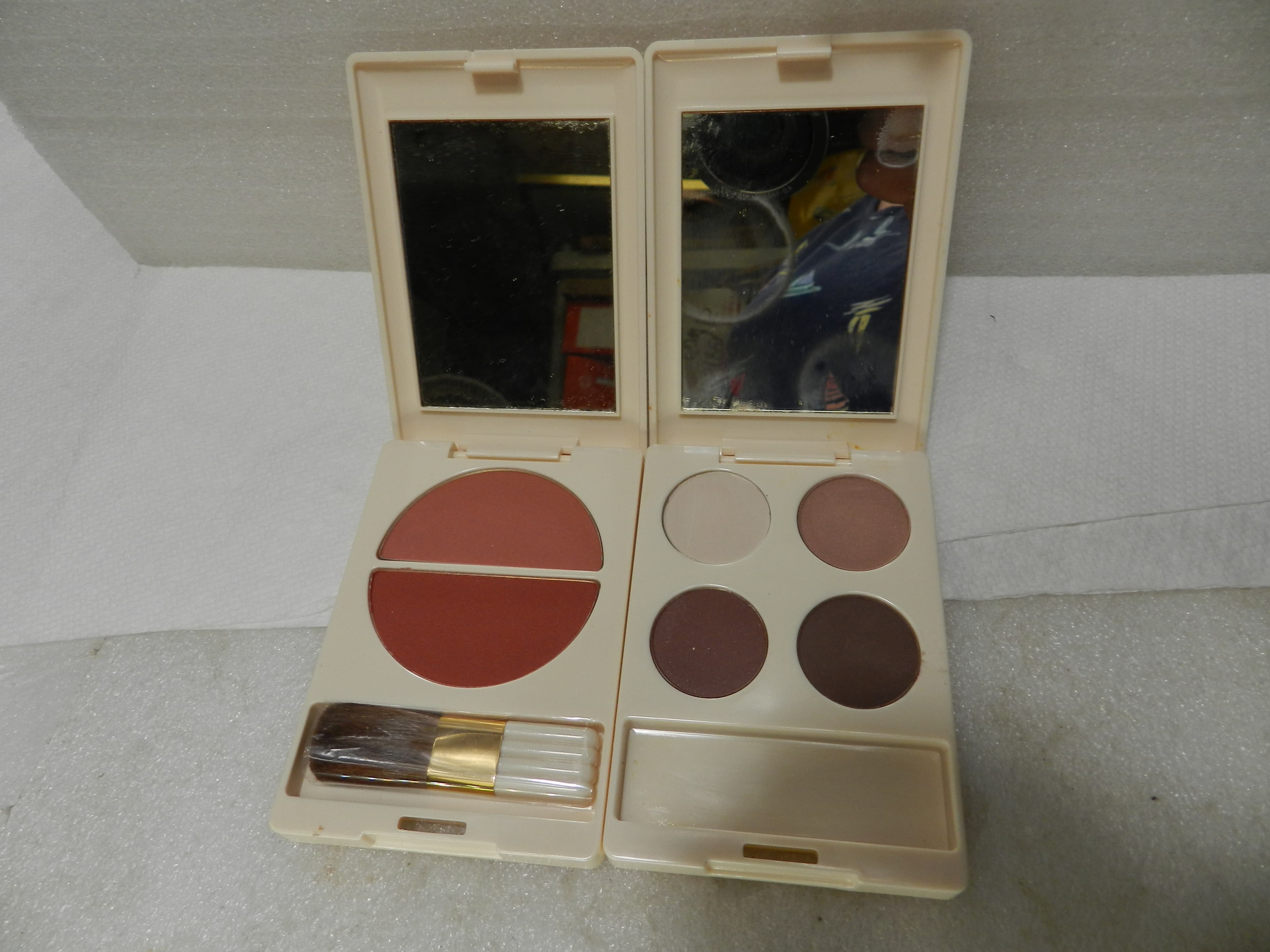 Vintage Estee Lauder All Day Makeup Kit Lip Stick Shadows Blush Pencil 10pc N14J - Thumbnail 4