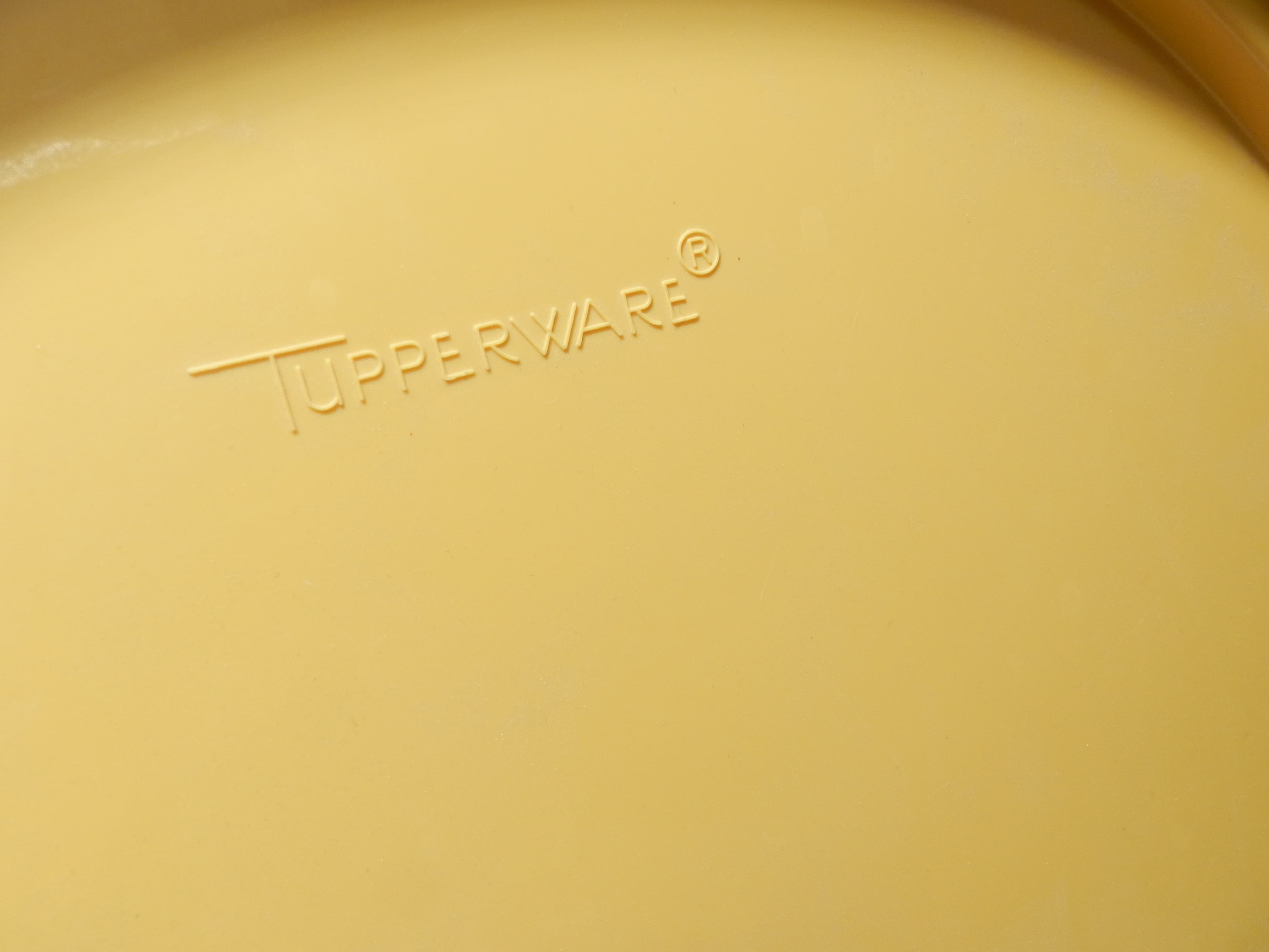 Tupperware Vintage Layer cake Pie Carrier Harvest Gold No Handle (N15J) - Thumbnail 5